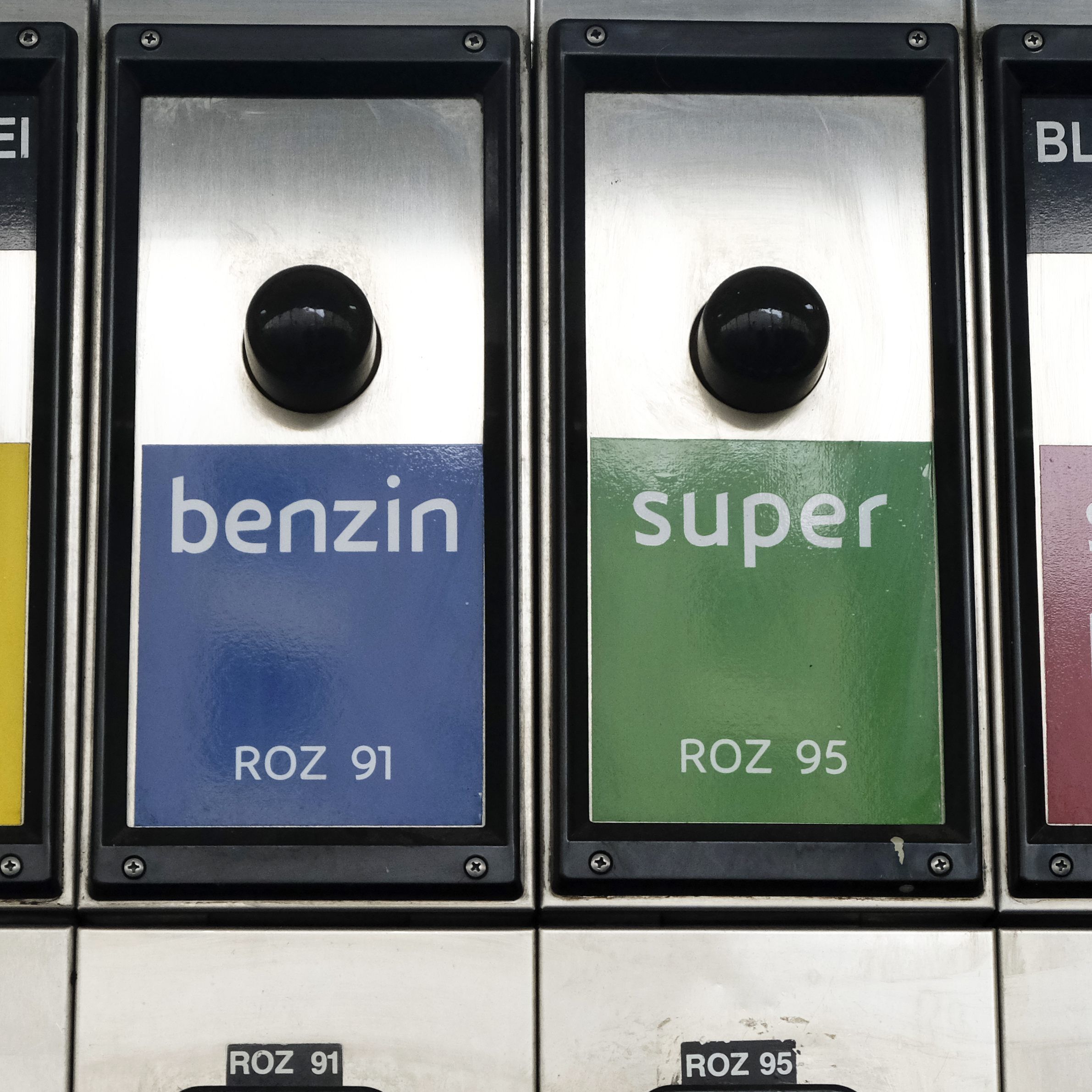 Der Preisrutsch bei Treibstoffen dämpft Inflation im März auf 1,6 Prozent.