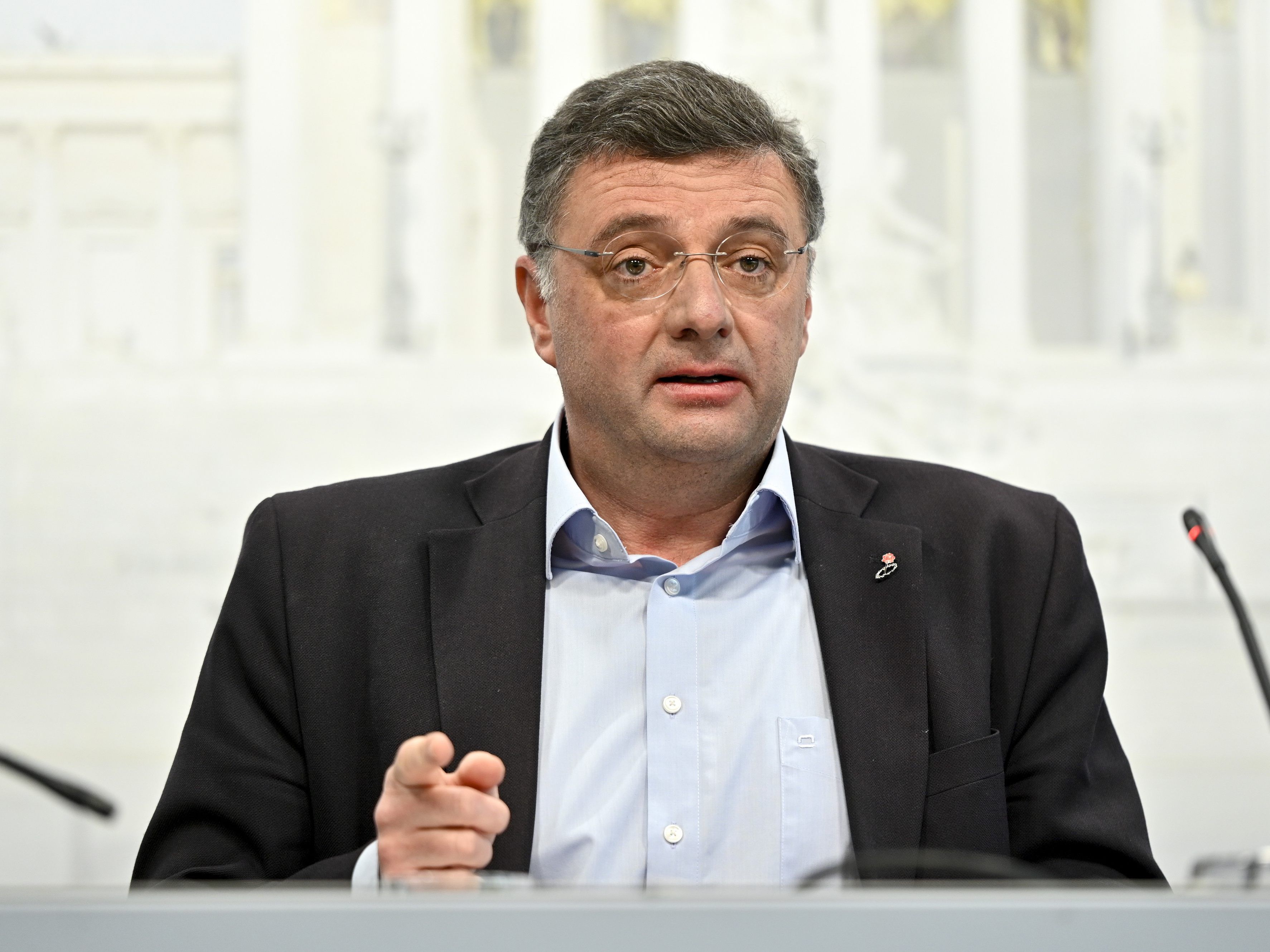 Jörg Leichtfried. Jörg Leichtfried.