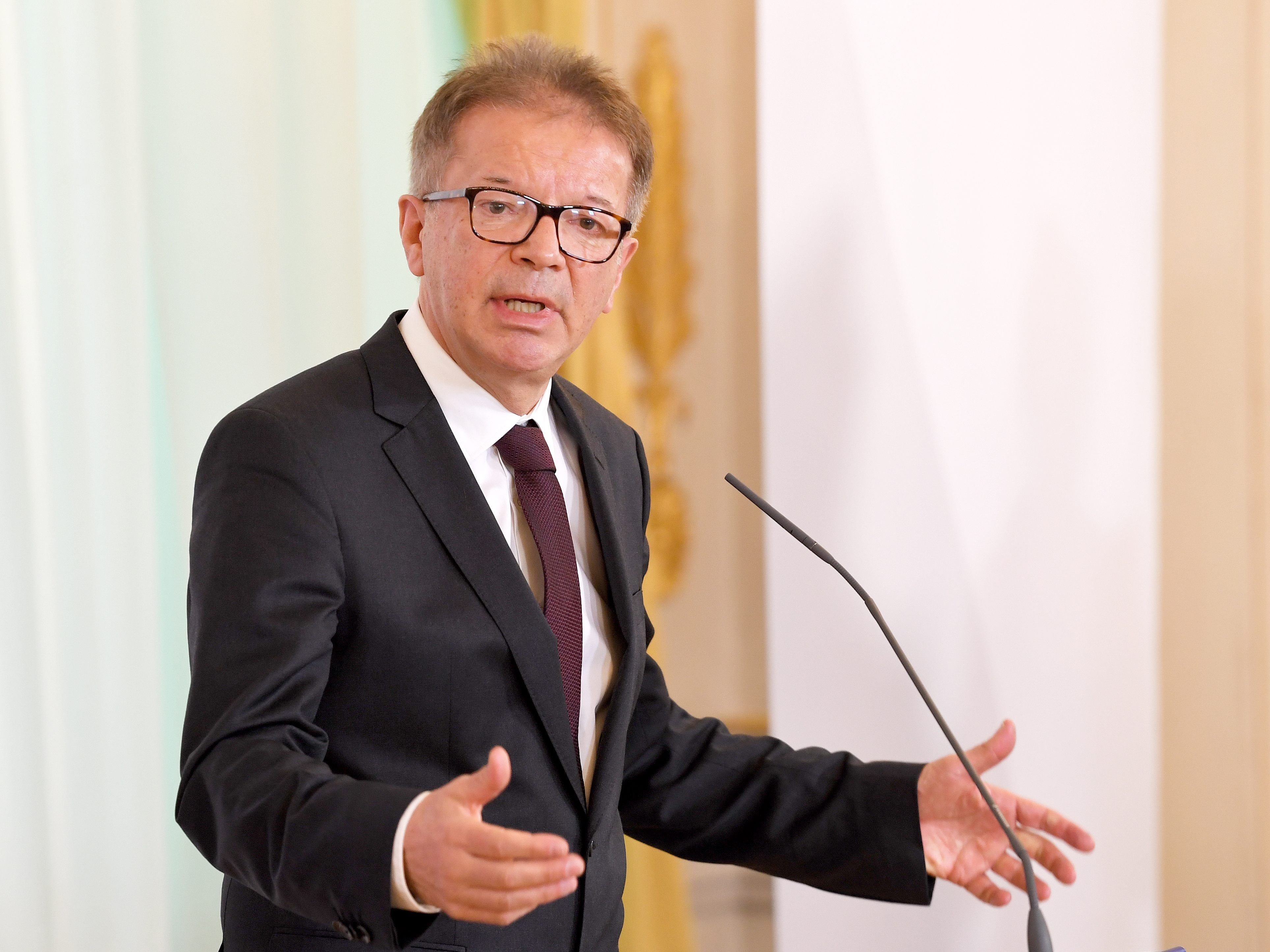 Anschober informierte über die Definition der Risikogruppen. Anschober informierte über die Definition der Risikogruppen.