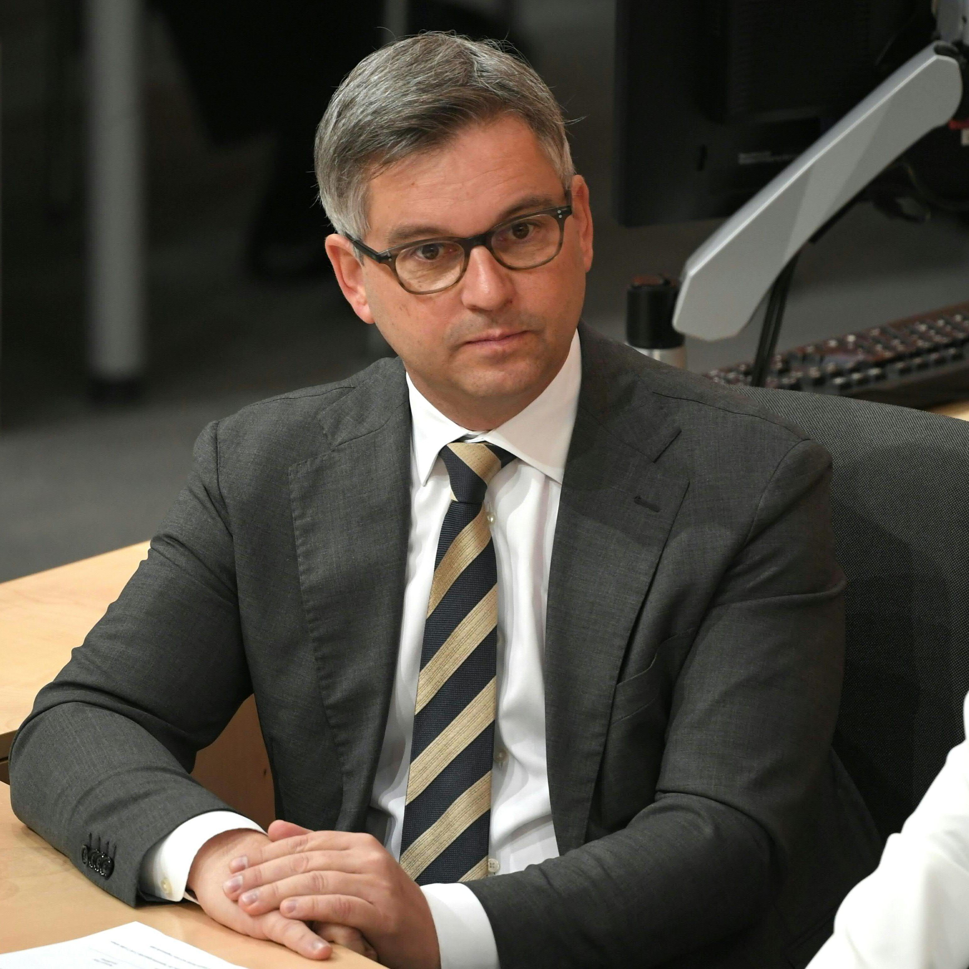 Standortgarantien seien laut Brunner unerlässlich.