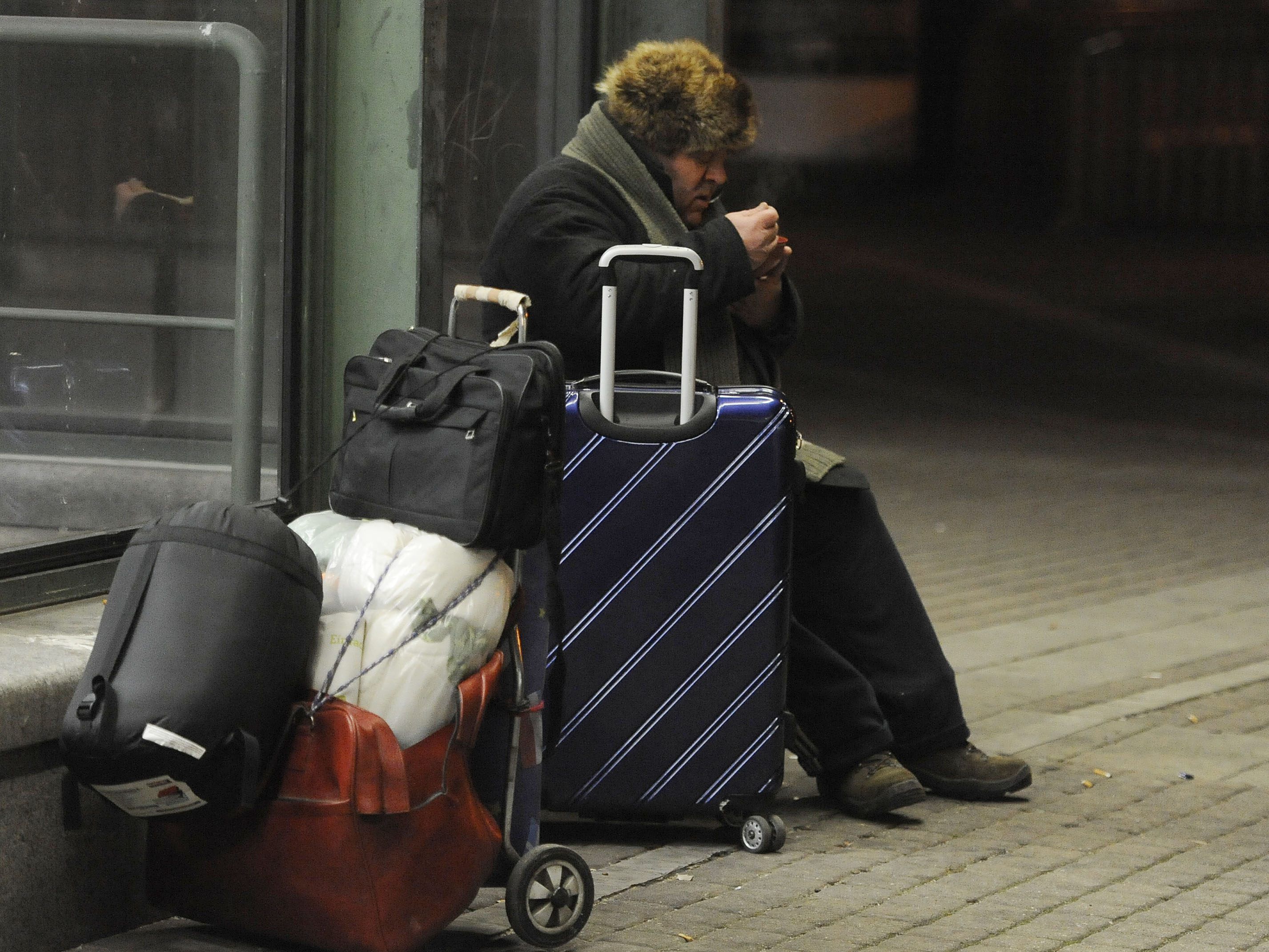 Für Wohnungslose: Weitere Schlafplätze und Ganztagsbetrieb bei den Johannitern sollen in der Coronavirus-Krise Sicherheit geben Für Wohnungslose: Weitere Schlafplätze und Ganztagsbetrieb bei den Johannitern sollen in der Coronavirus-Krise Sicherheit geben