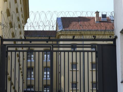 Auch im Justizbereich lockern sich die Corona-bedingten Maßnahmen. Auch im Justizbereich lockern sich die Corona-bedingten Maßnahmen.