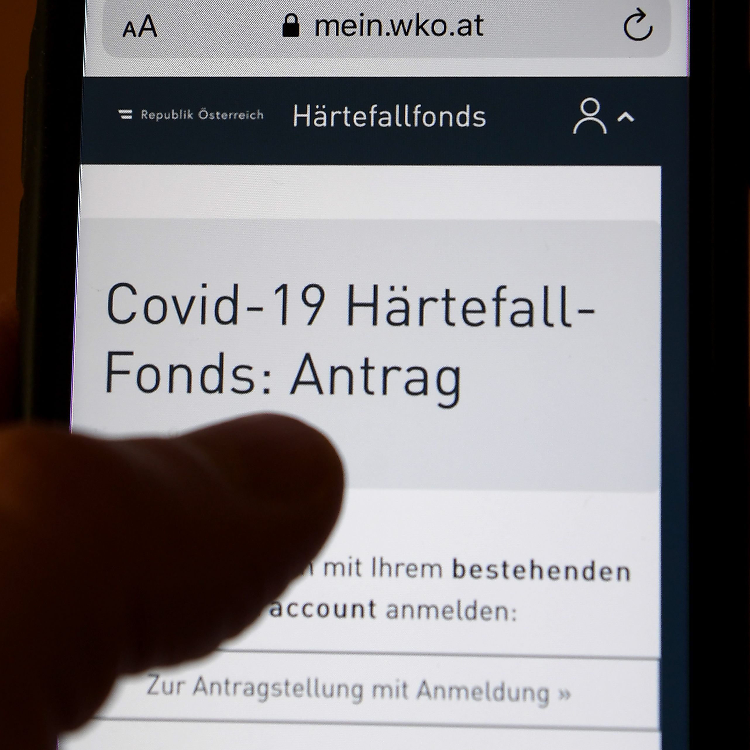 Die AK füllt Härtefall-Anträge für Betroffene aus.