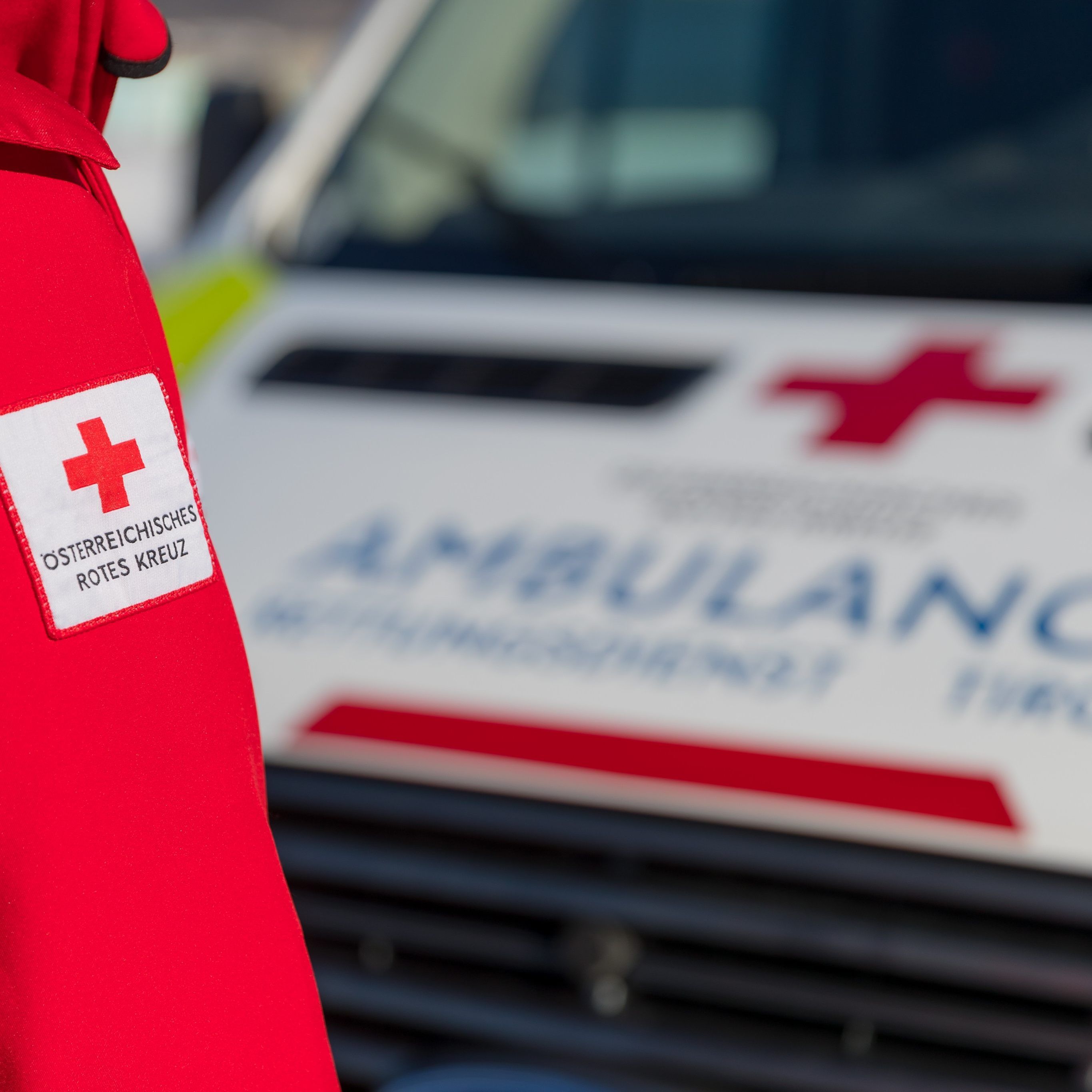 Beim Roten Kreuz werden zahlreiche Zivildiener beschäftigt, während die Mitarbeiter in Kurzarbeit verbleiben.