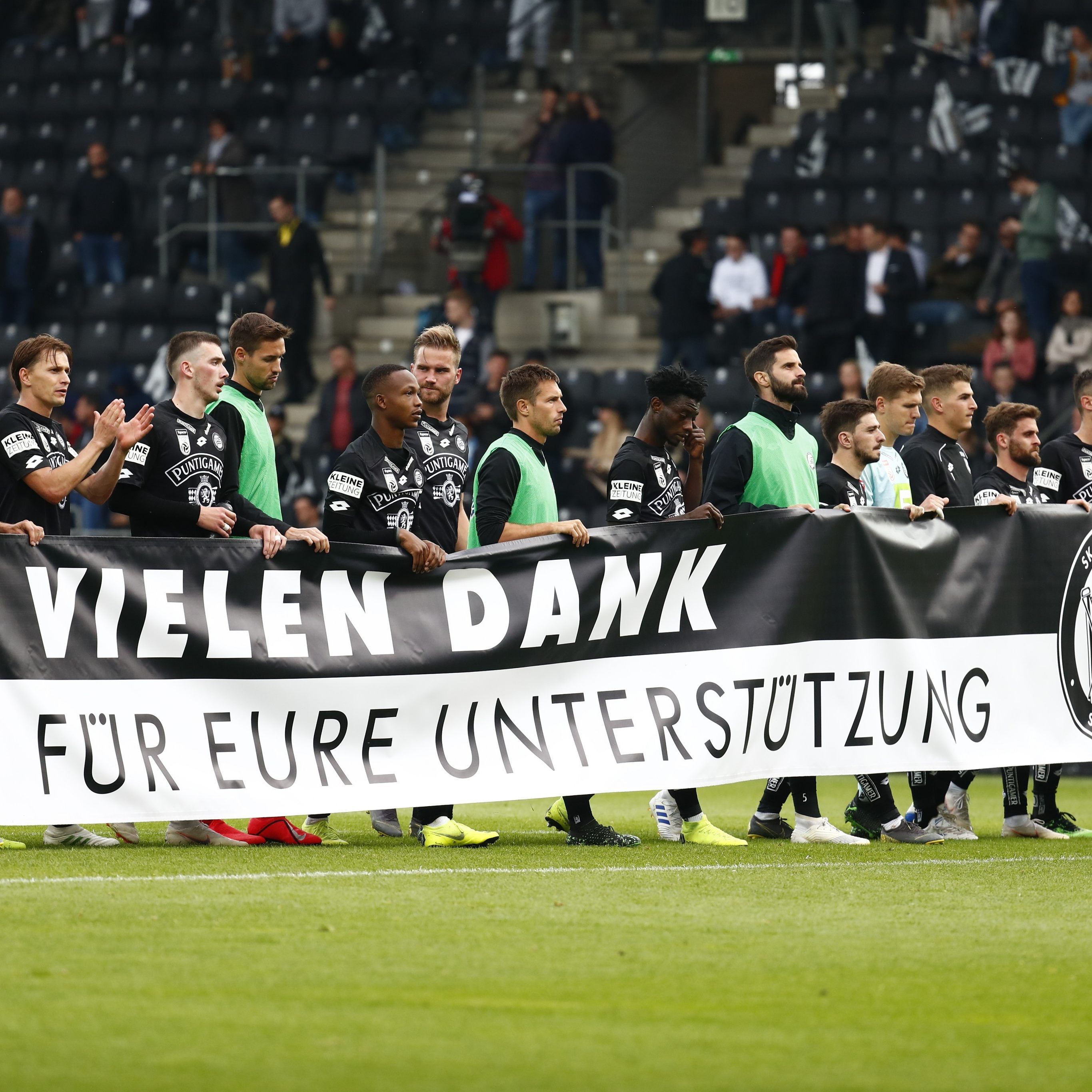 Die Bundesligisten hoffen auf die Unterstützung der Fans.