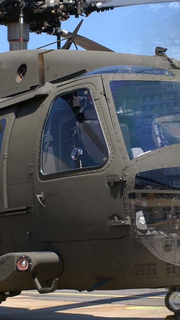 Der S-70 "Black Hawk" transportierte das Ärzteteam von Wien nach Bludenz und wieder zurück.