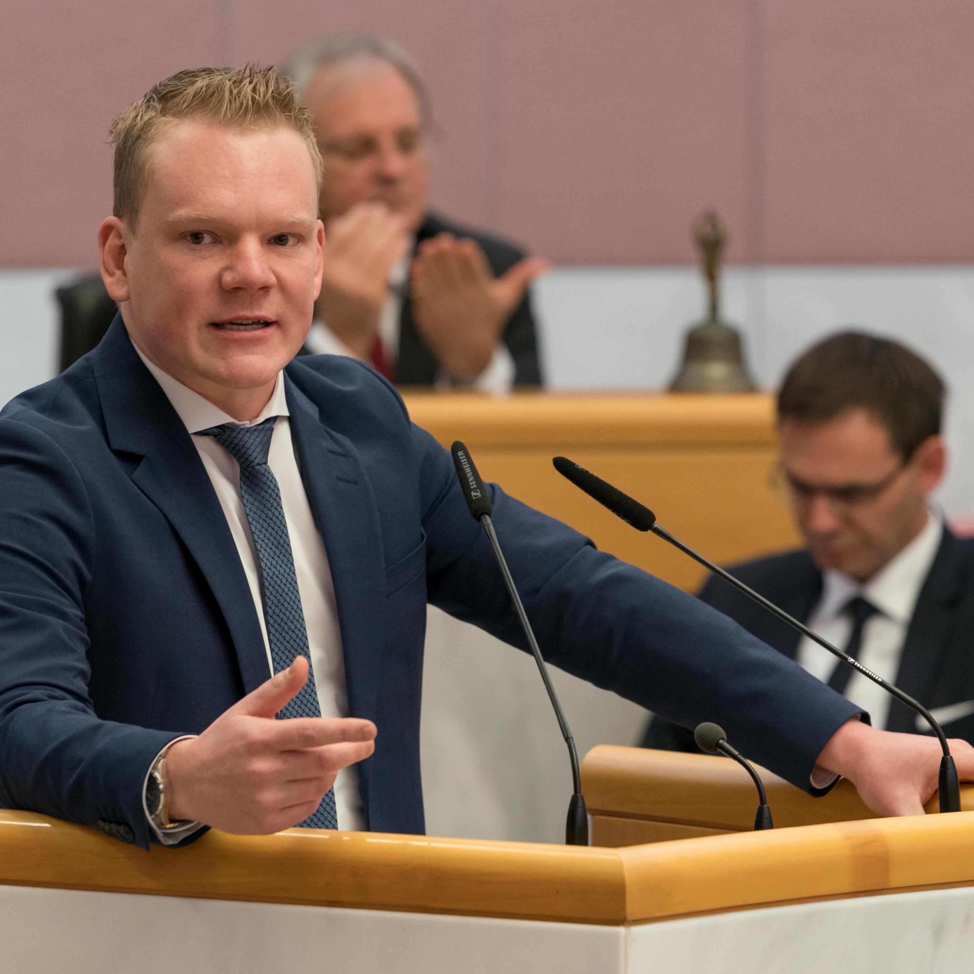 Die geplanten Maßnahmen der Regierung stoßen auf harte Kritik von Christof Bitschi.