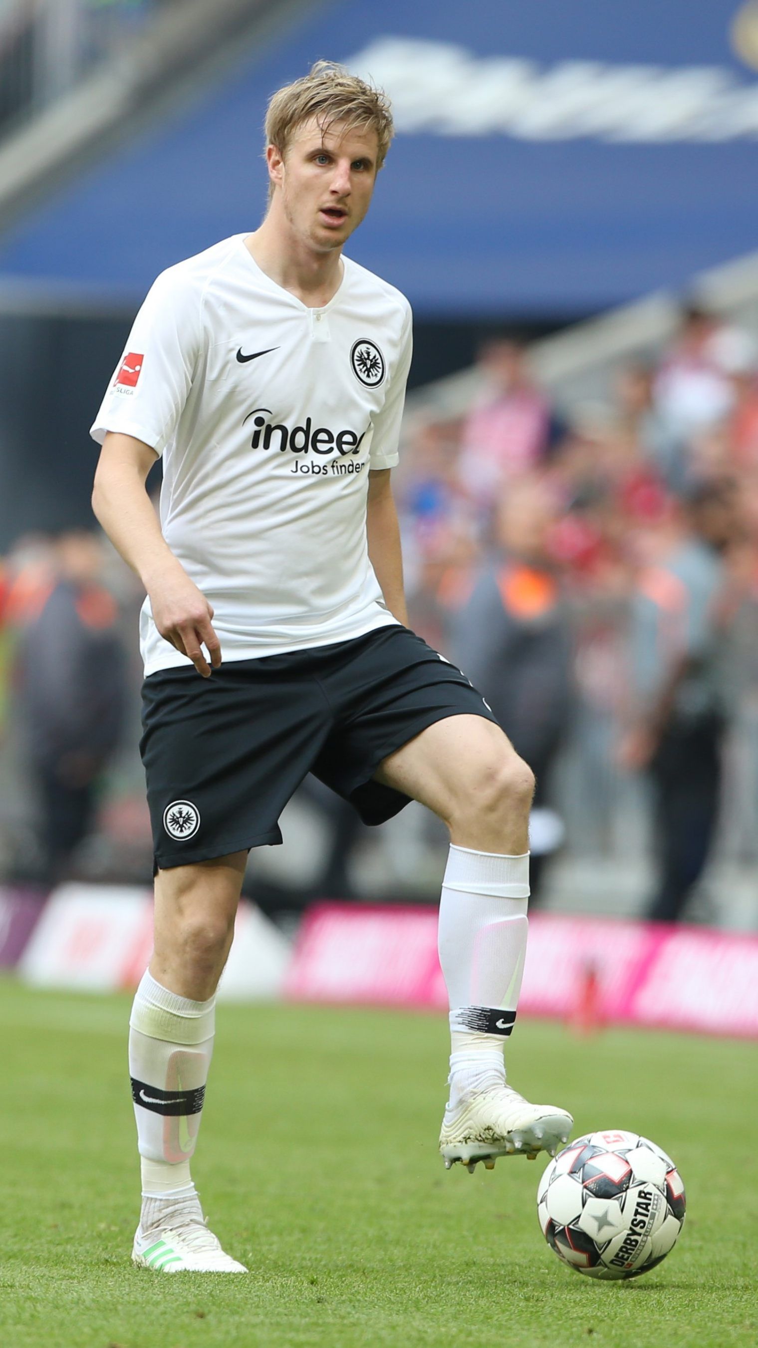 Martin Hinteregger will bald wieder spielen - doch darf er das, ist die Frage?