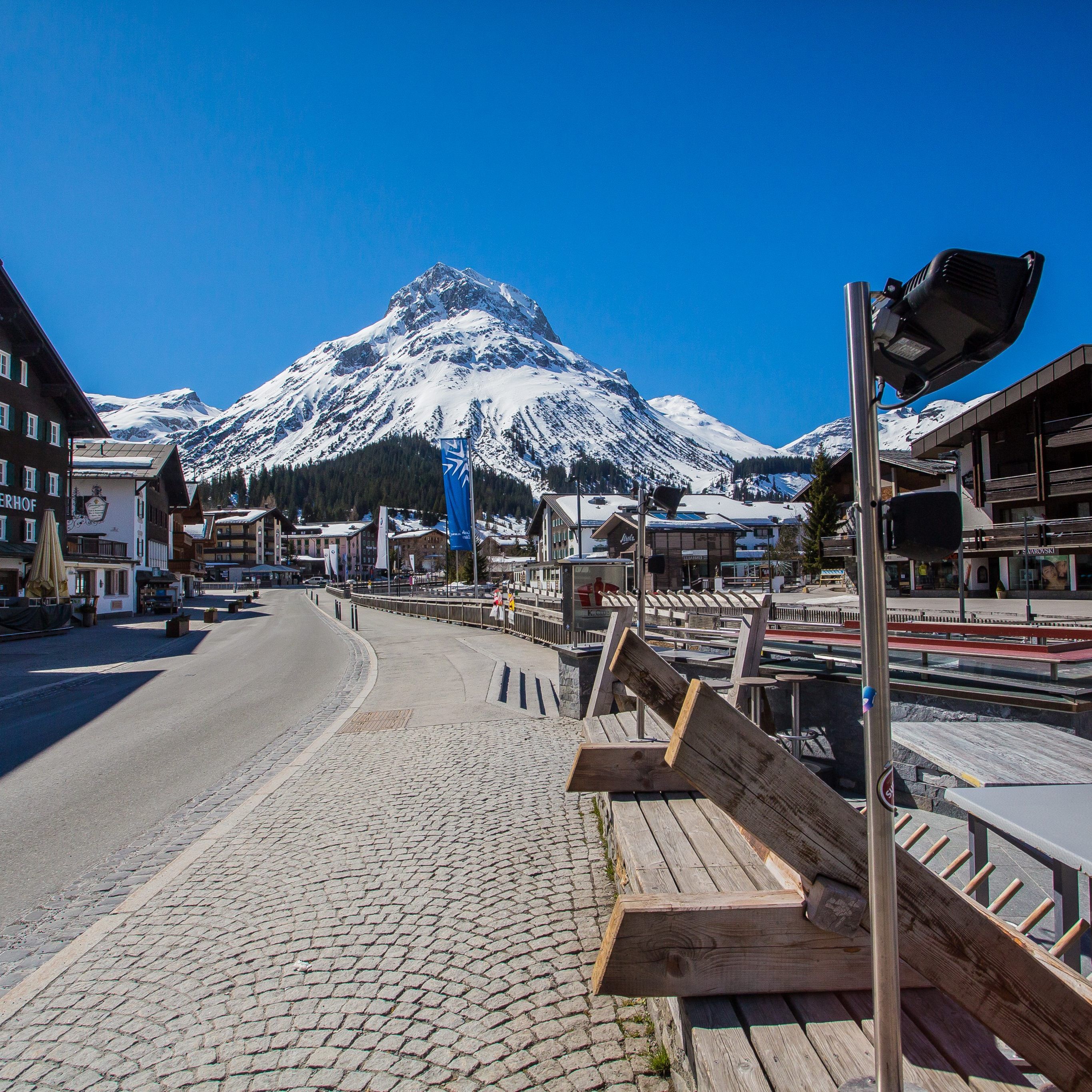 Auch nach der Quarantäne bleiben die Straßen in Lech leer.