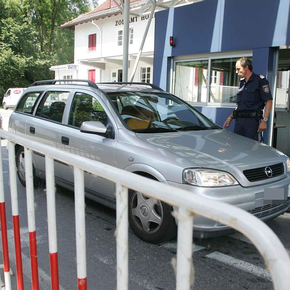 An der Schweizer Grenze war auf österreichischer Seite in Hohenems (Archivbild) Endstation für die Familie.