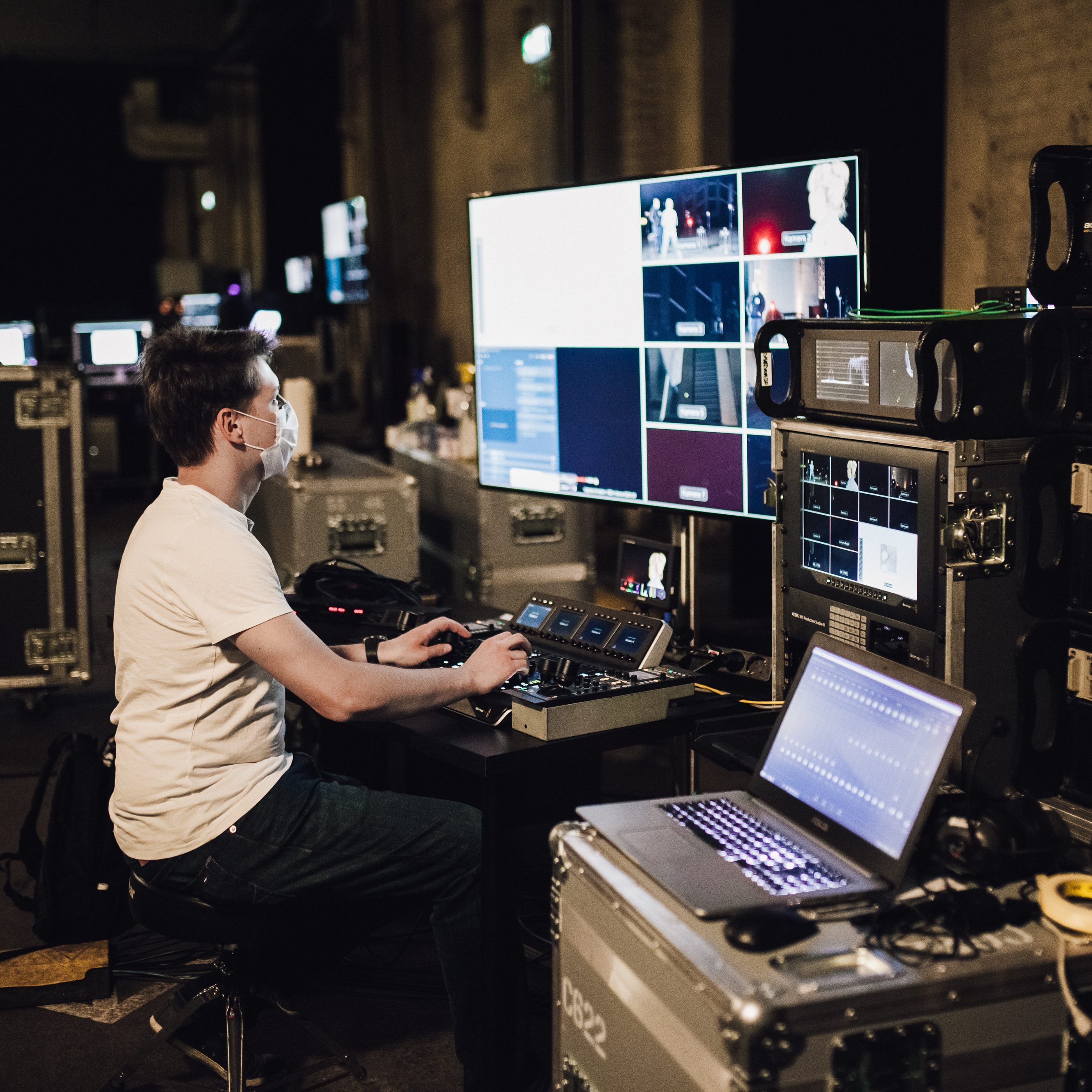 Unter Einhaltung aller geltenden Sicherheits- und Hygienebestimmungen werden pro Woche drei Live-Konzerte per Stream aus der Wiener Gösserhalle übertragen