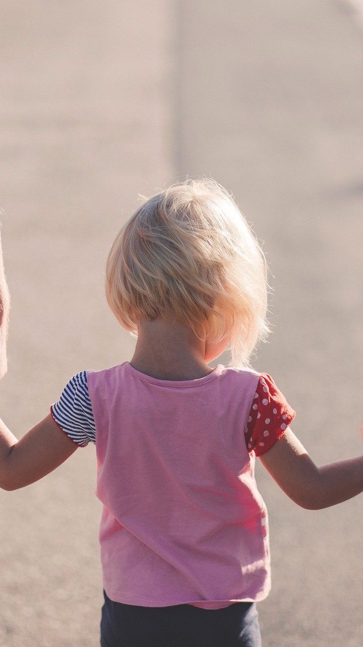 Anträge für den Familienhärtefonds können ab sofort gestellt werden.