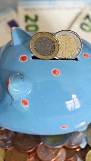 Corona-Krise macht sich auch finanziell bemerkbar