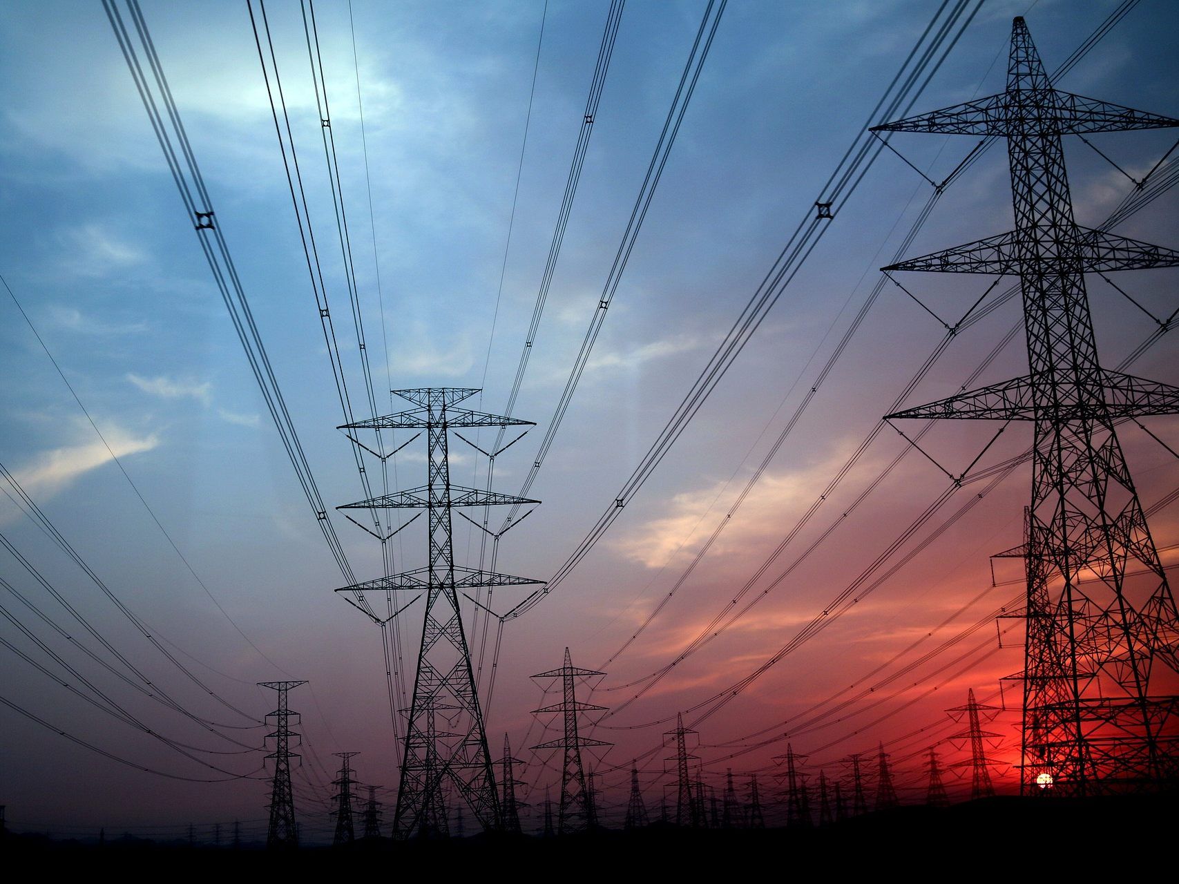 Egal wie viel Strom man verbraucht - Stromnetzbeitrag zahlt jeder gleich viel. Egal wie viel Strom man verbraucht - Stromnetzbeitrag zahlt jeder gleich viel.