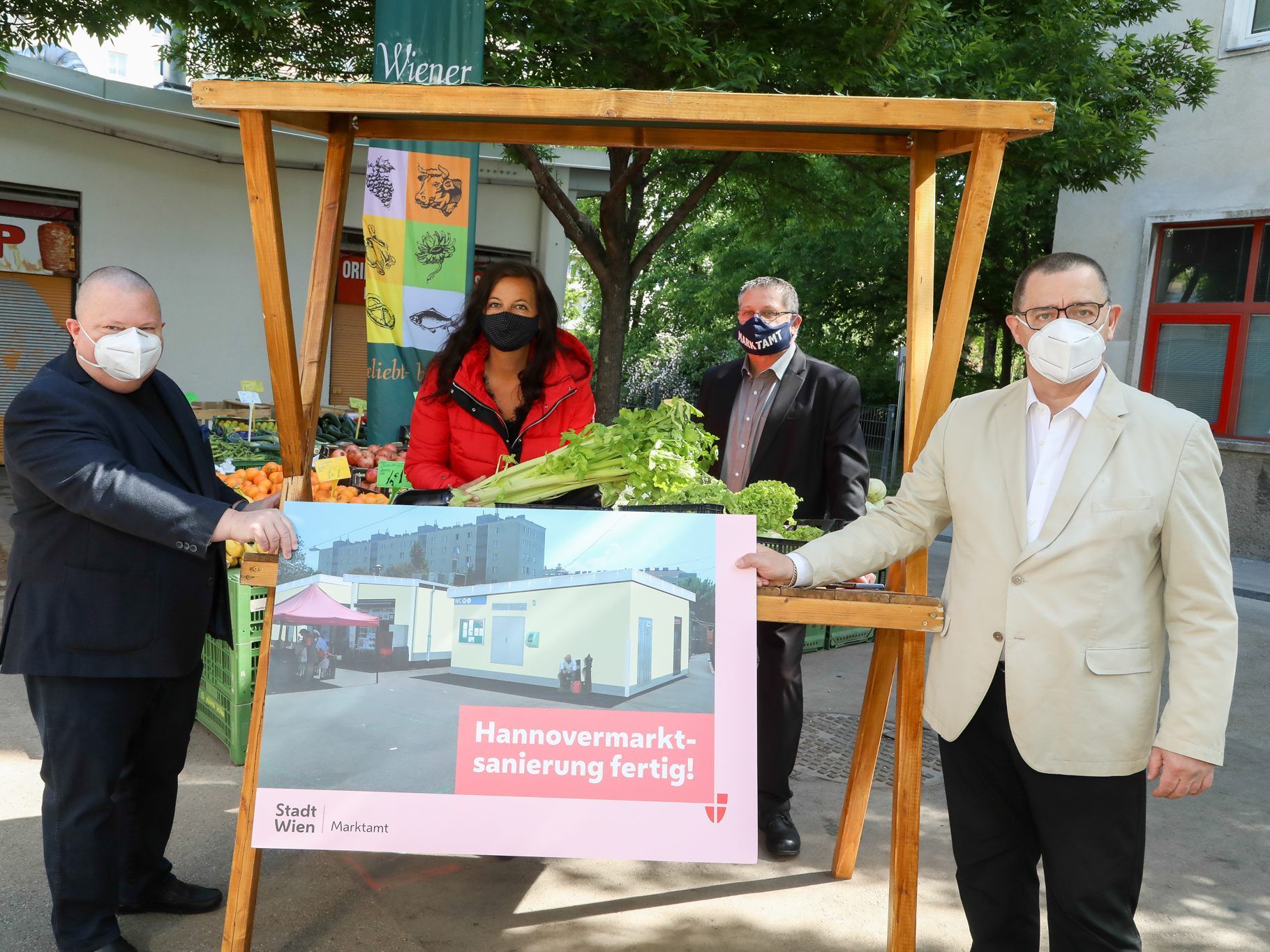Der Hannovermarkt erstrahlt nach der Renovierung im neuen Glanz. Der Hannovermarkt erstrahlt nach der Renovierung im neuen Glanz.