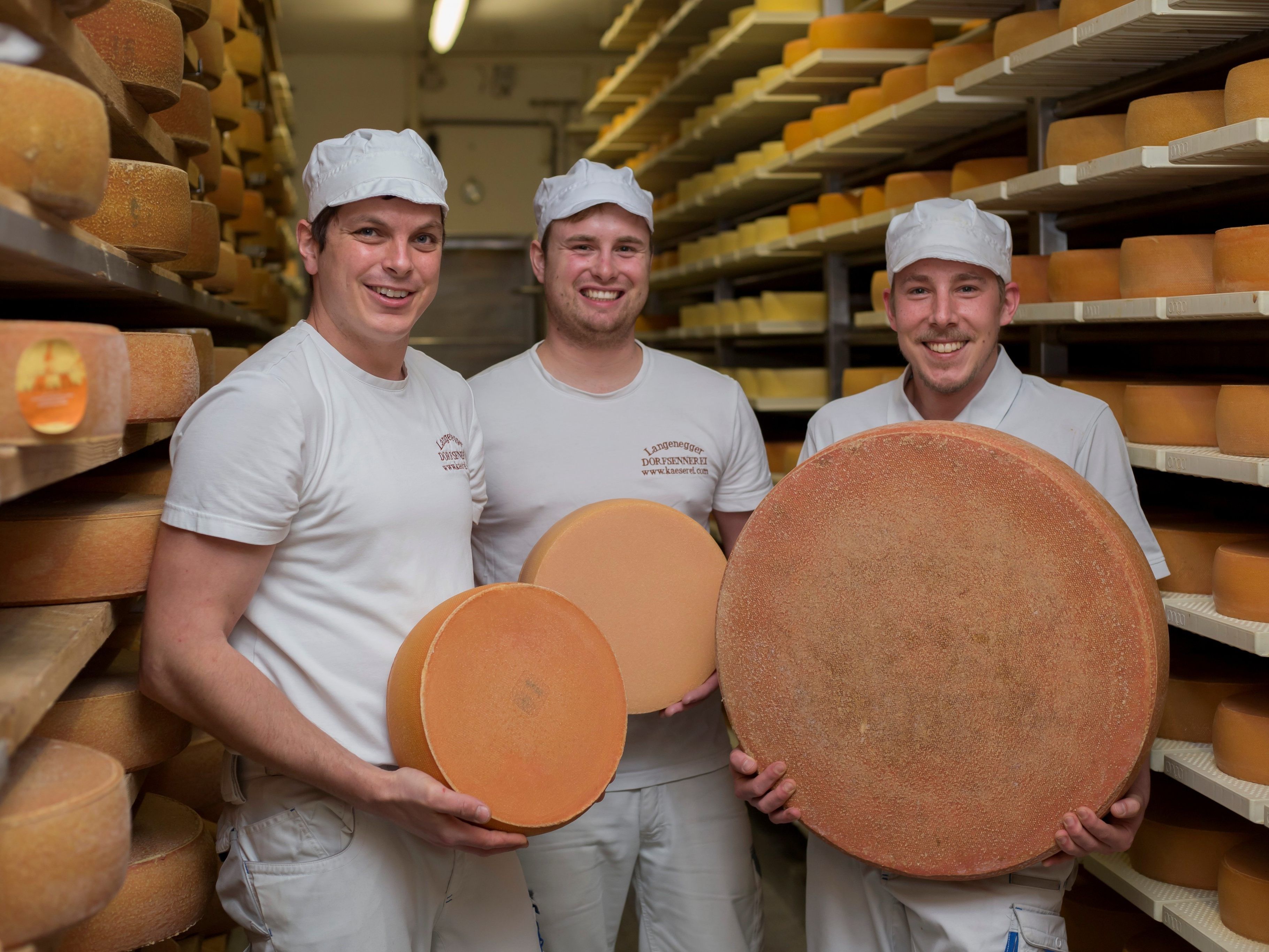 Dadurch können zukünftig alle Schnittkäse-Laibe vor Ort reifen Dadurch können zukünftig alle Schnittkäse-Laibe vor Ort reifen