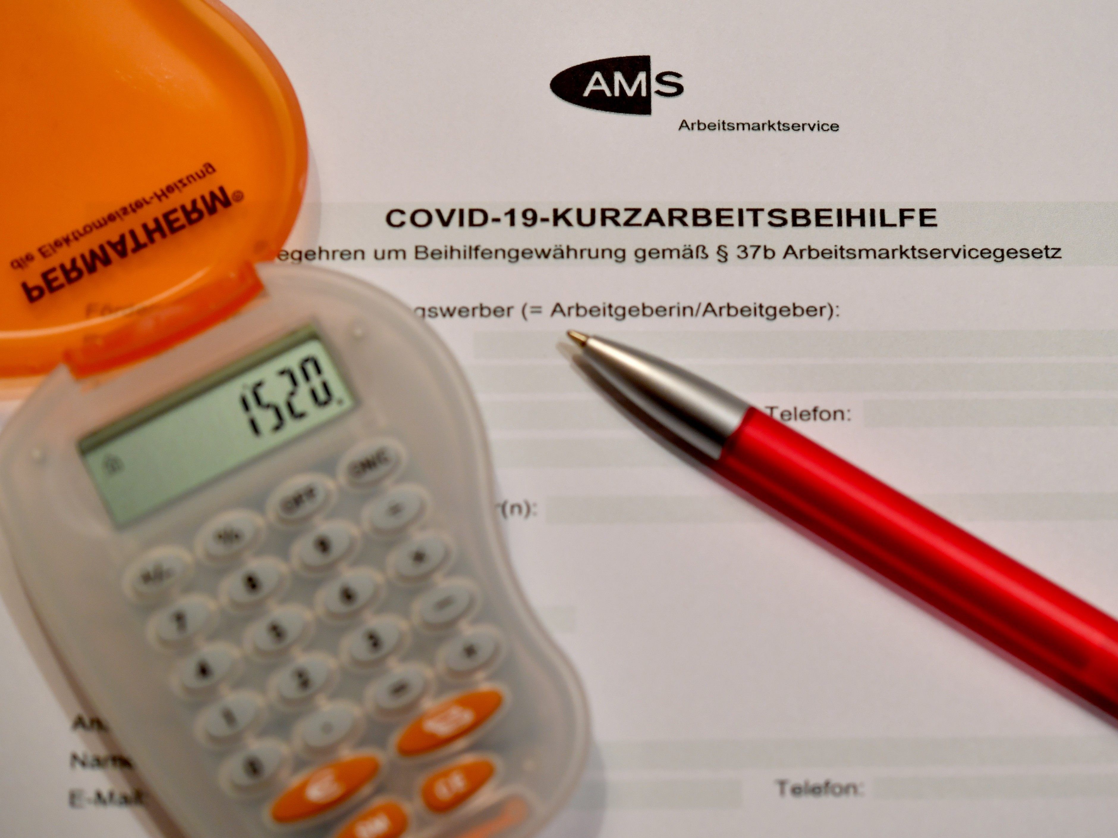 Die neue Regelung der Corona-Kurzarbeit bringt Verbesserungen für Arbeitnehmer.