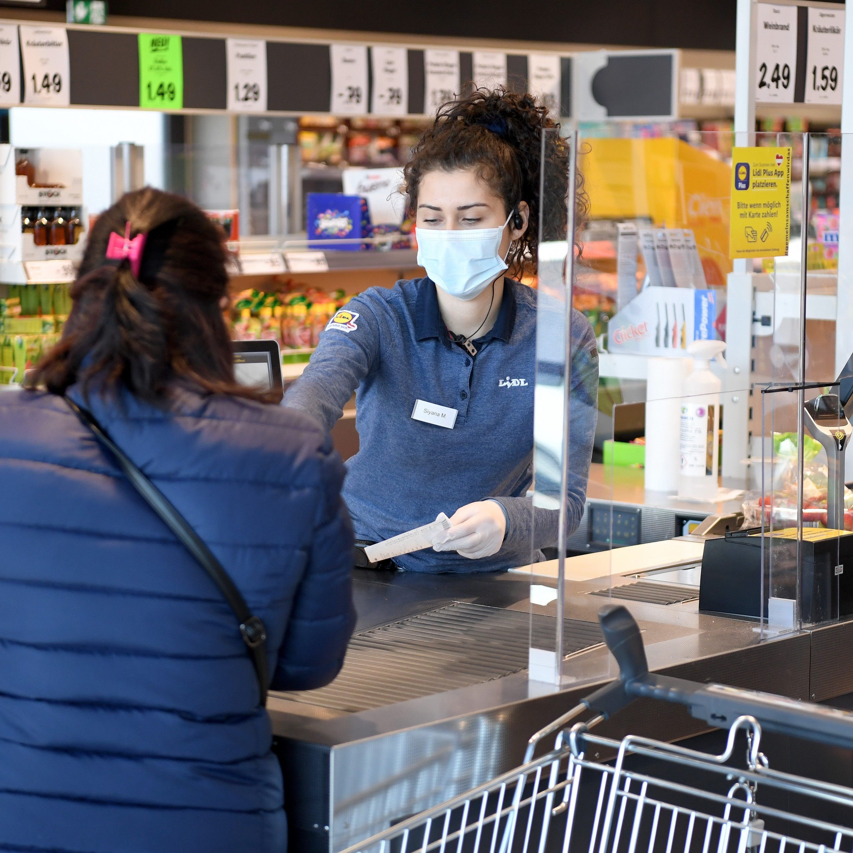 Eine Million Menschen arbeiten in Österreich in "systemrelevanten" Berufen - der Anteil der Frauen und Migranten ist hier besonders hoch.