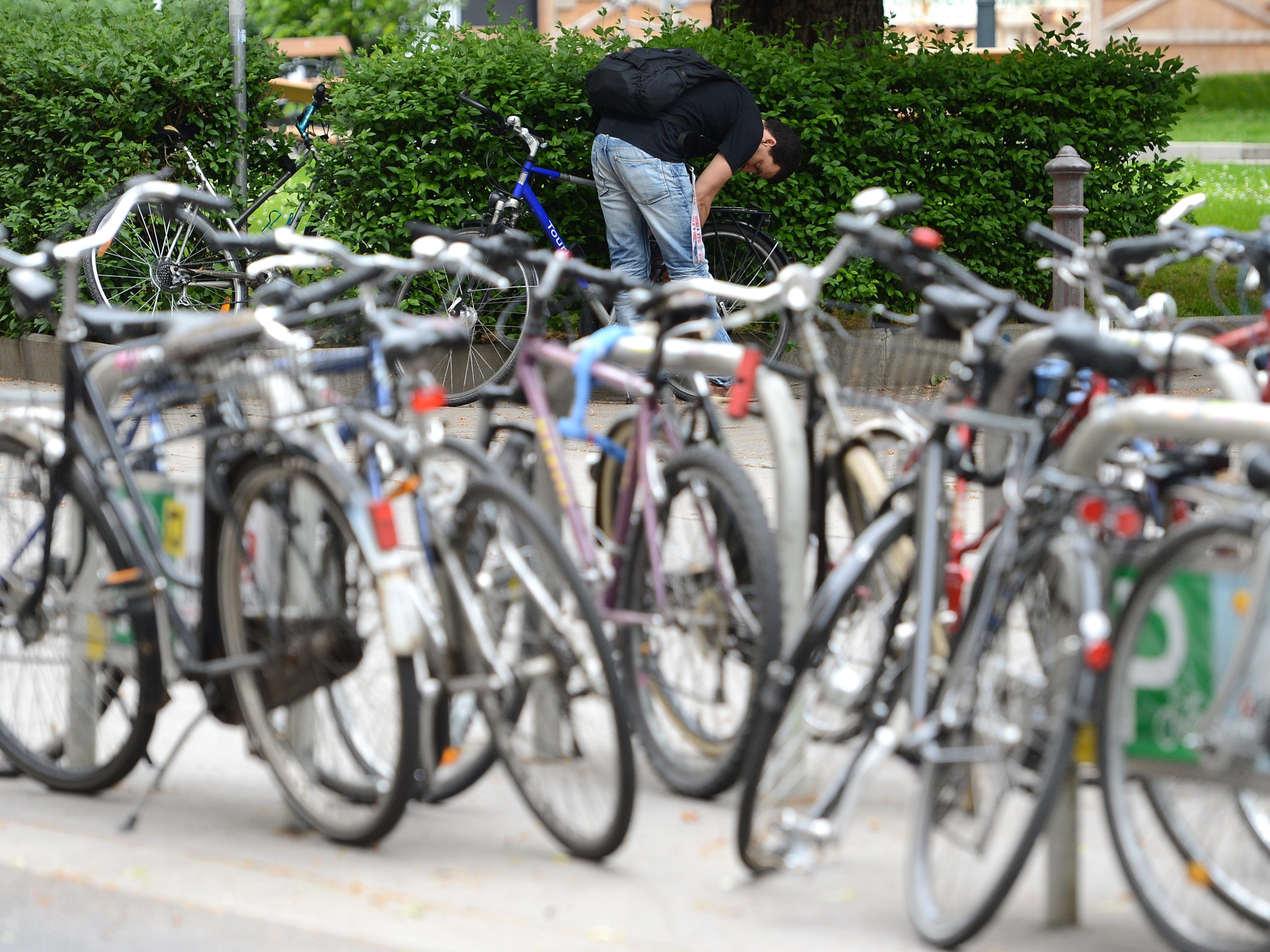 Die Zahl der Fahrraddiebstähle ist erneut zurückgegangen.