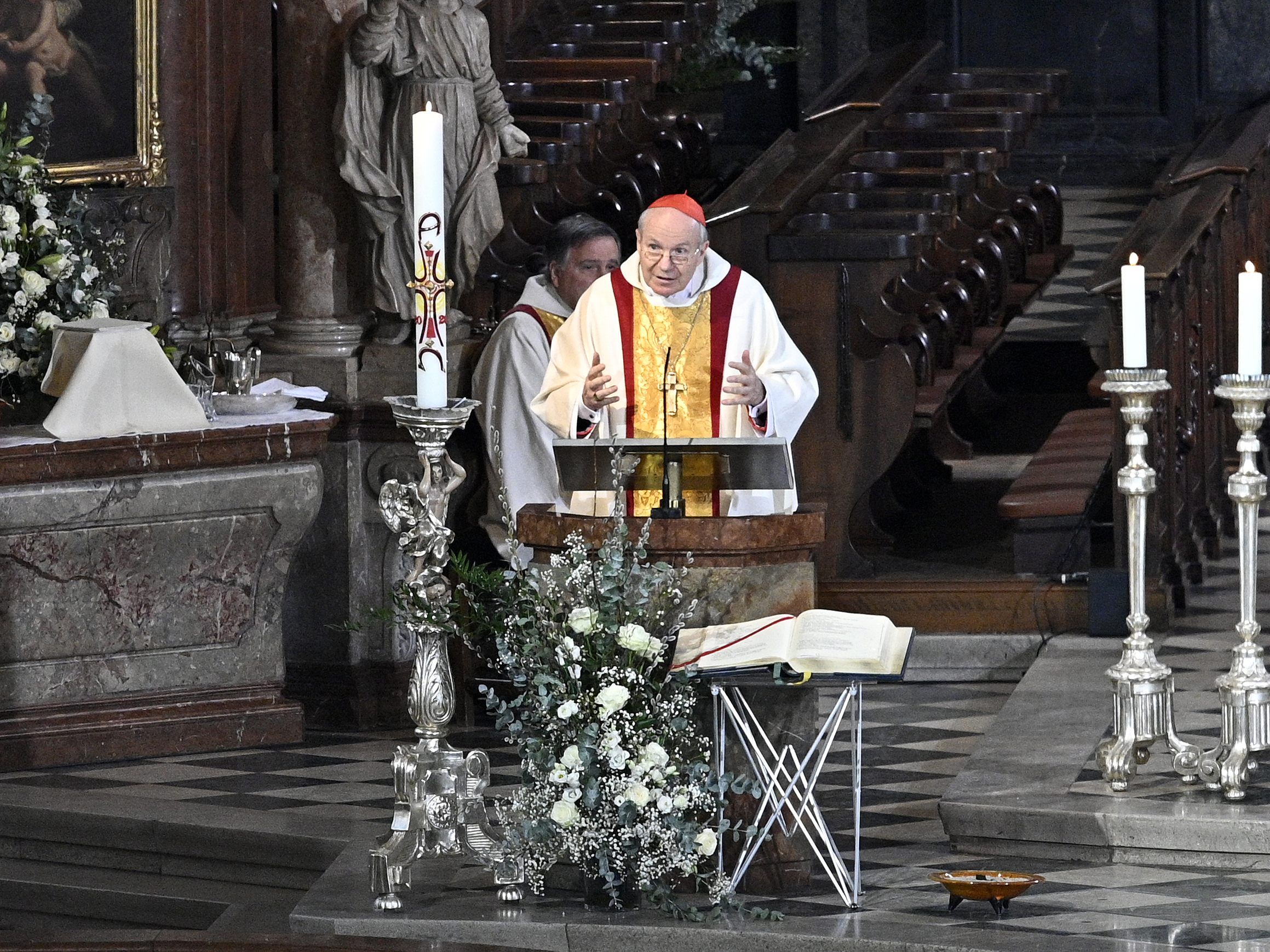 Am morgigen Donnerstag dürfen bis zu 300 Personen am Gottesdienst im Wiener Stephansdom teilnehmen.