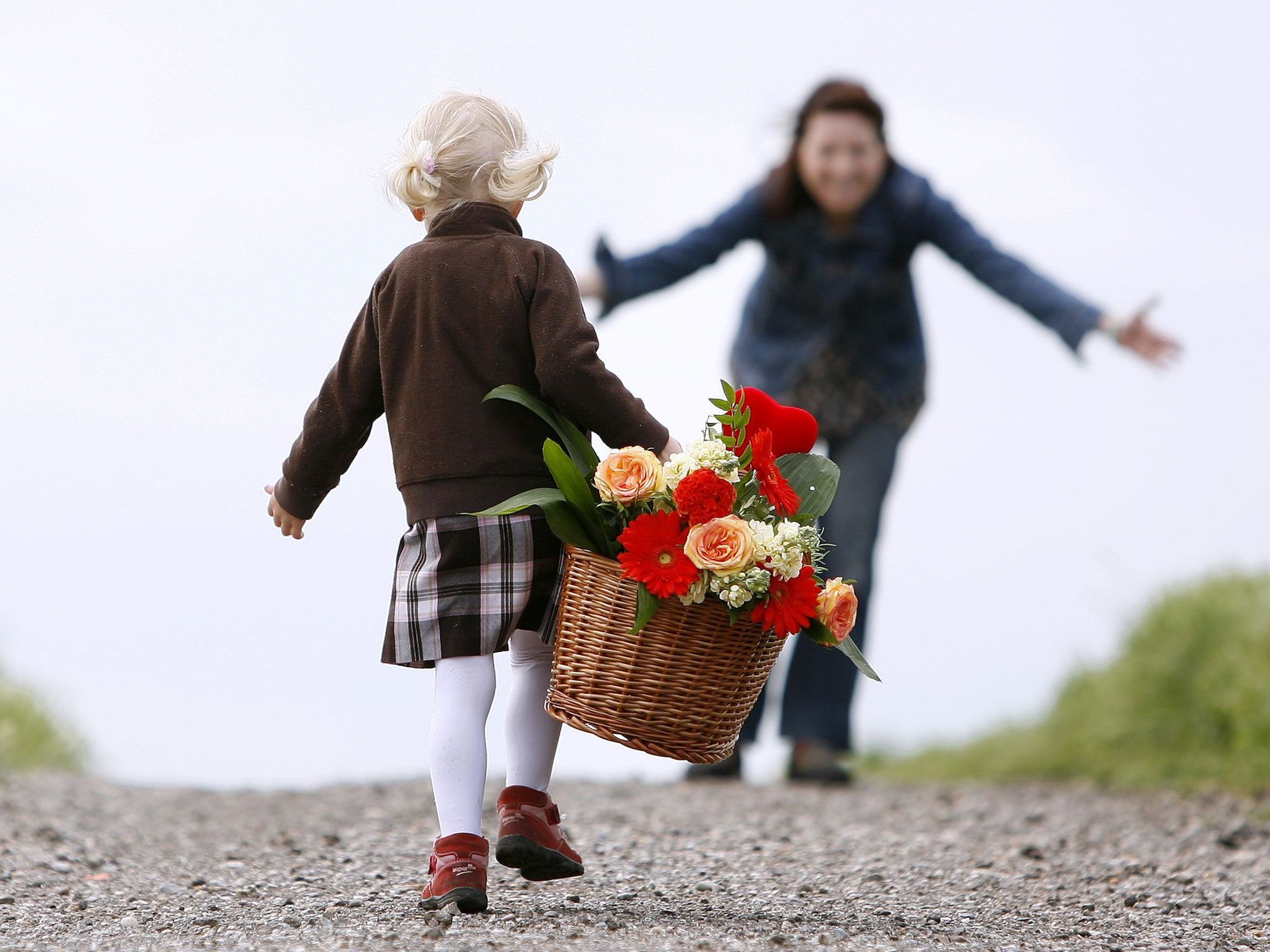 Blumensträuße sind als Muttertagsgeschenk besonders beliebt.