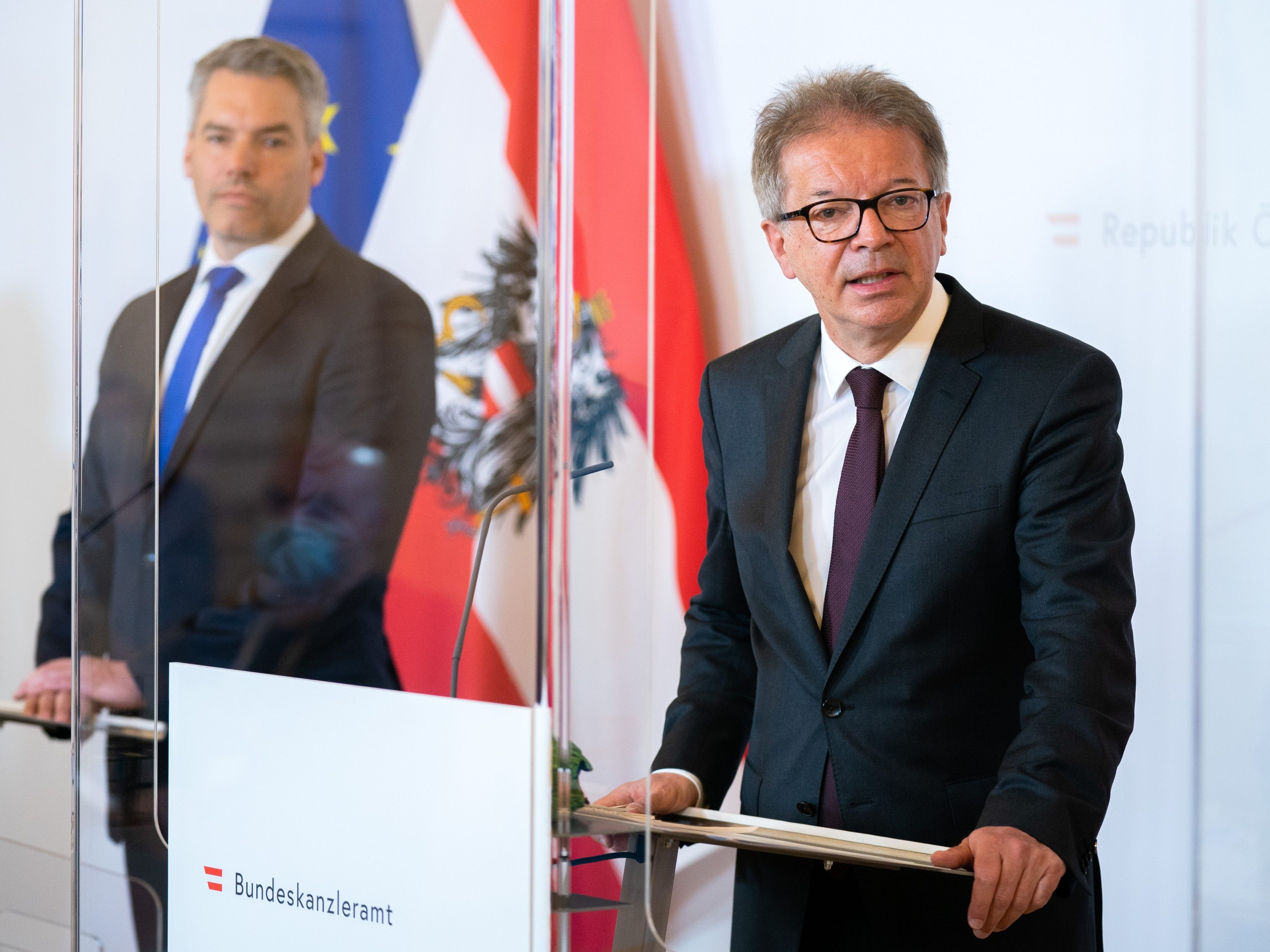Die Regierung über "Aktuelles" zum Coronavirus. Die Regierung über "Aktuelles" zum Coronavirus.