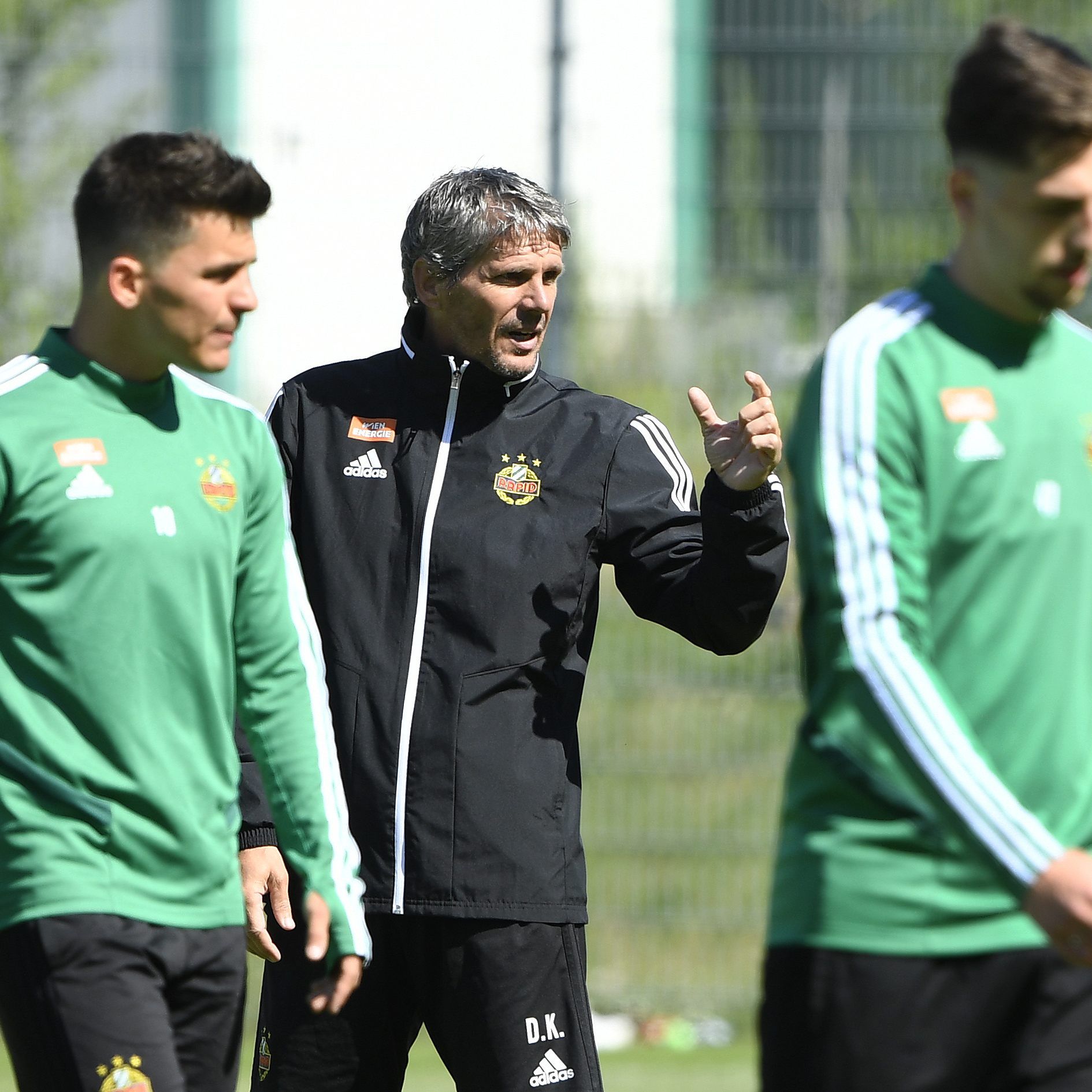 Rapid Wien-Trainer Dietmar Kühbauer fiebert dem Liga-Neustart entgegen.