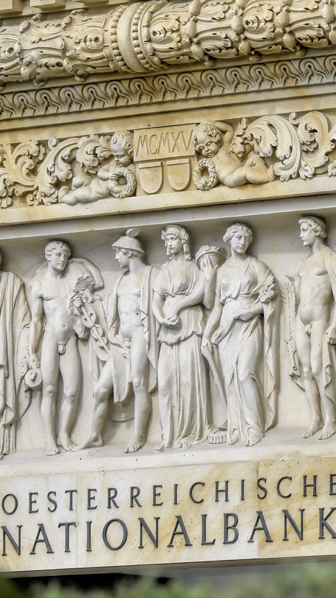 Die OENB vermeldet: Bisher zwölf Milliarden Euro BIP-Verlust wegen Lockdown