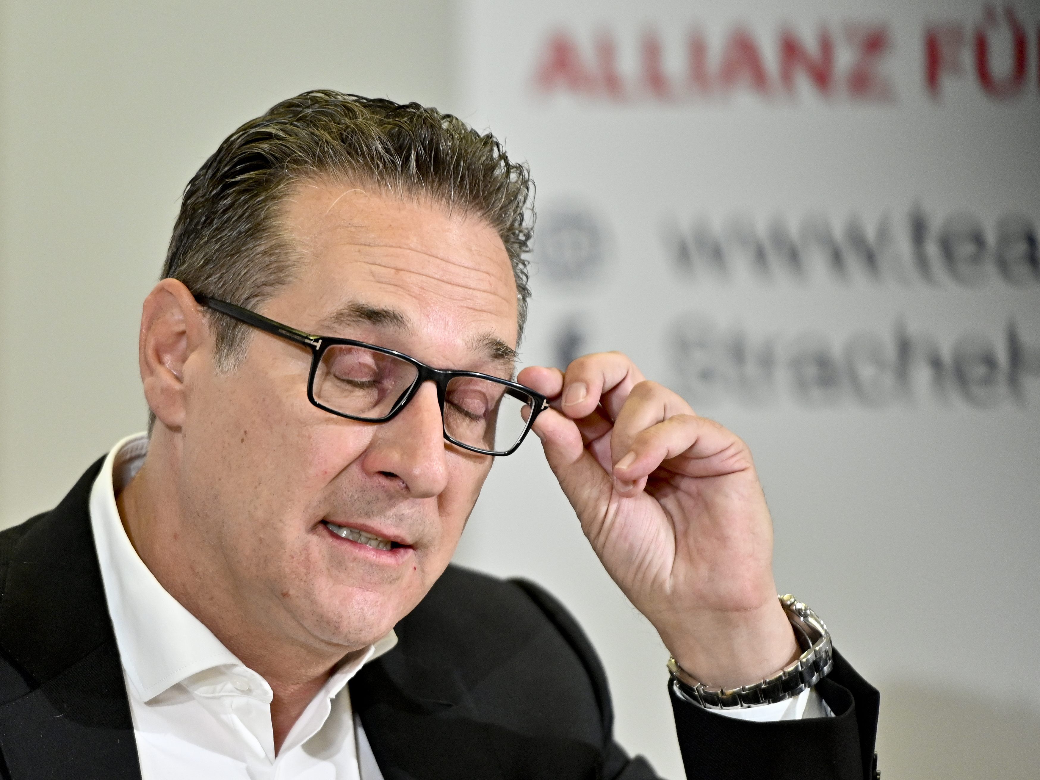 Heinz-Christian Strache sieht sich mit neuen Bestechungsvorwürfen konfrontiert.