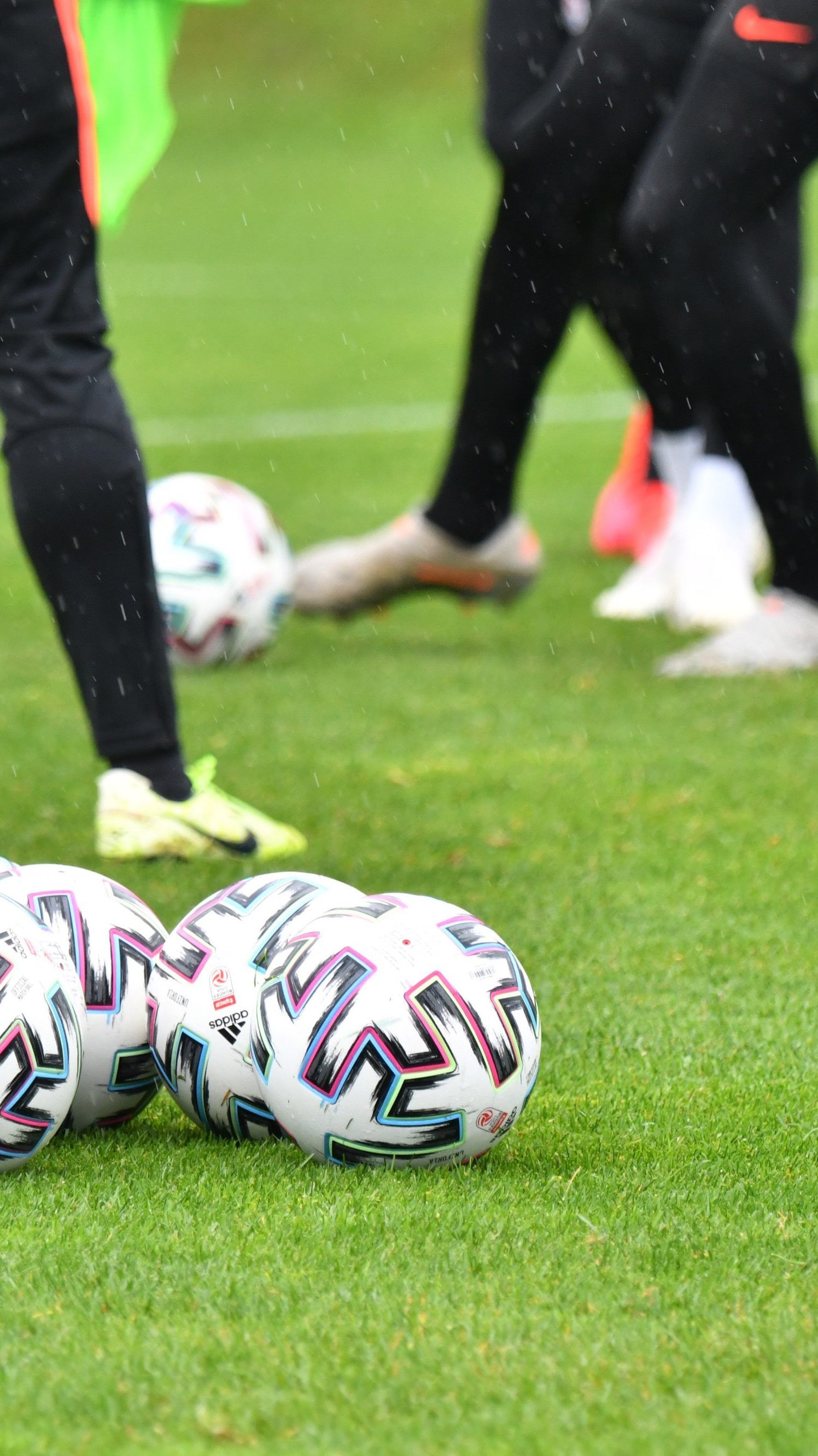 Straffes Programm als größter "Risikofaktor" identifiziert.