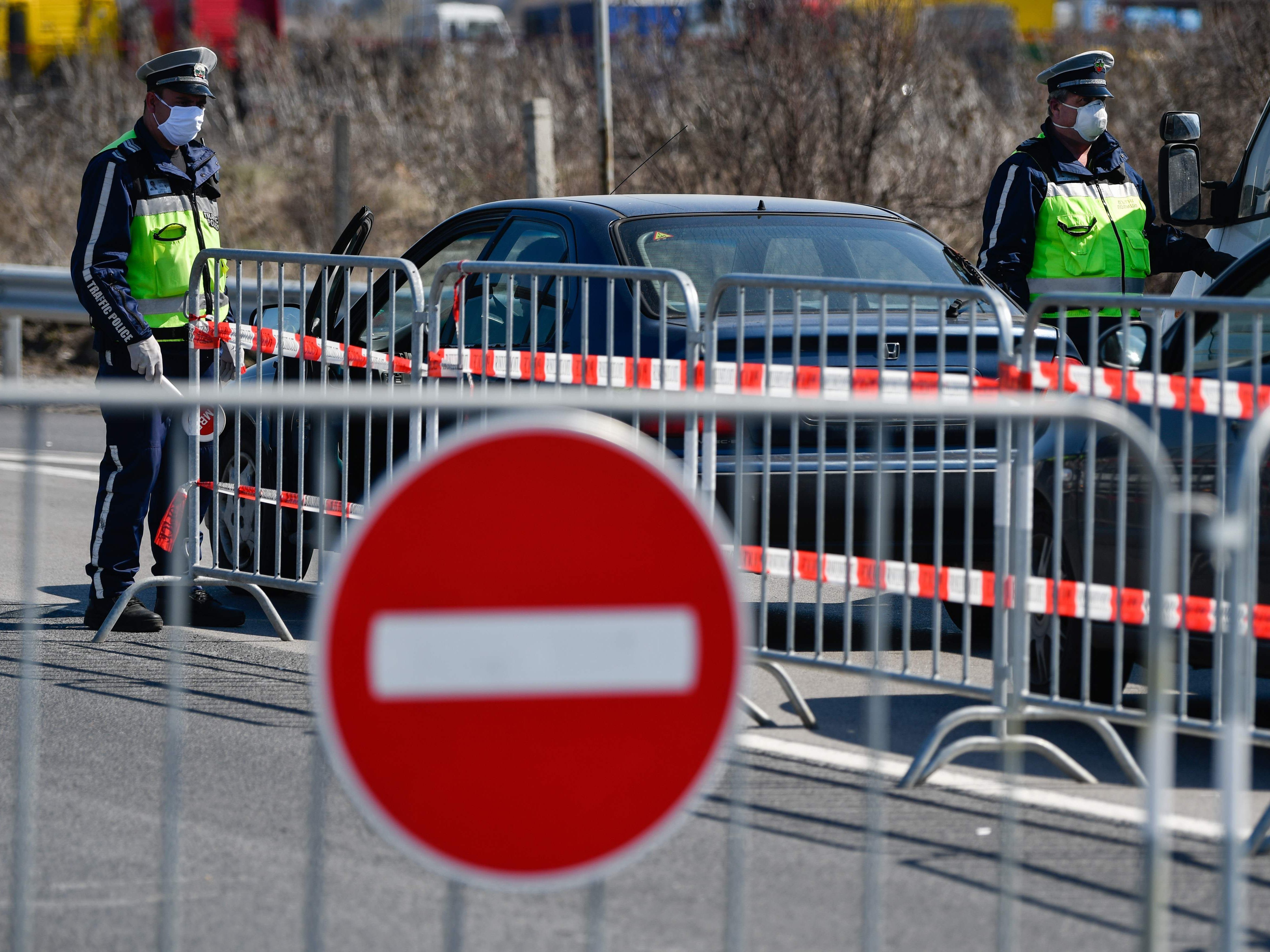 Slowenien führt wieder Einreisebeschränkungen ein. Slowenien führt wieder Einreisebeschränkungen ein.