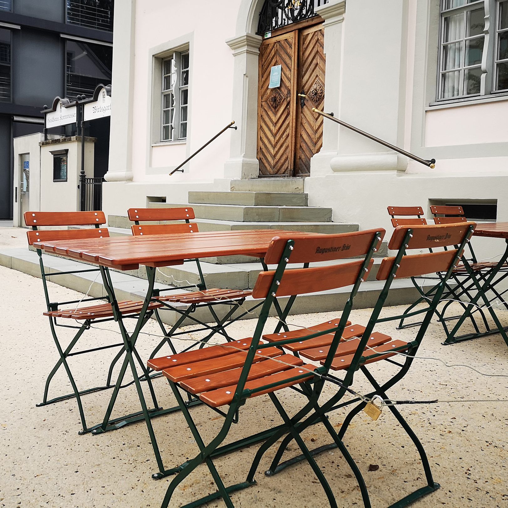 Linhart: "Wir können Betrieben mit Gastgarten temporär mehr Entfaltungs­spielraum geben."