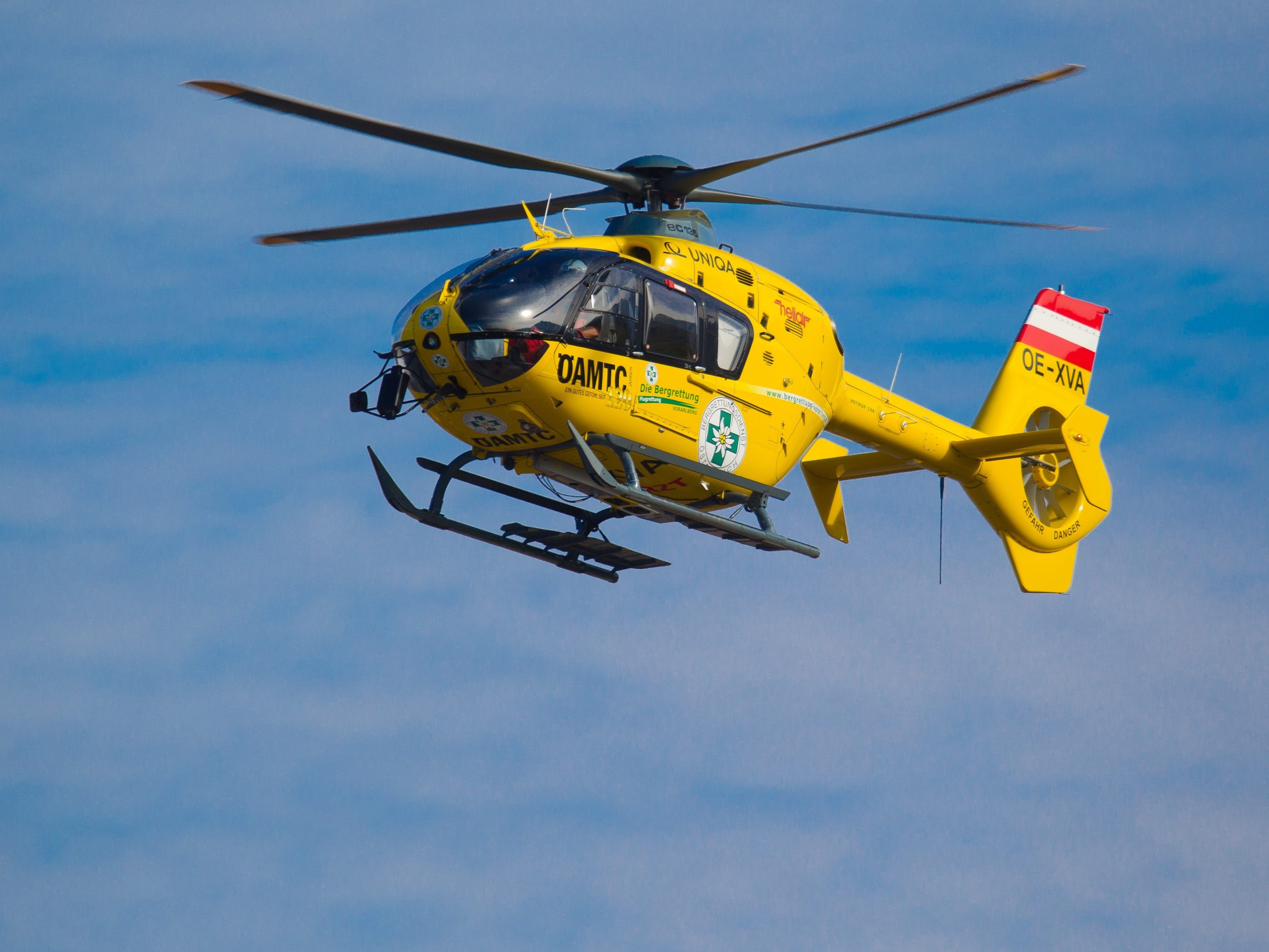 Der "C8" holte den verletzten Mann von der Alpe Innergamp.