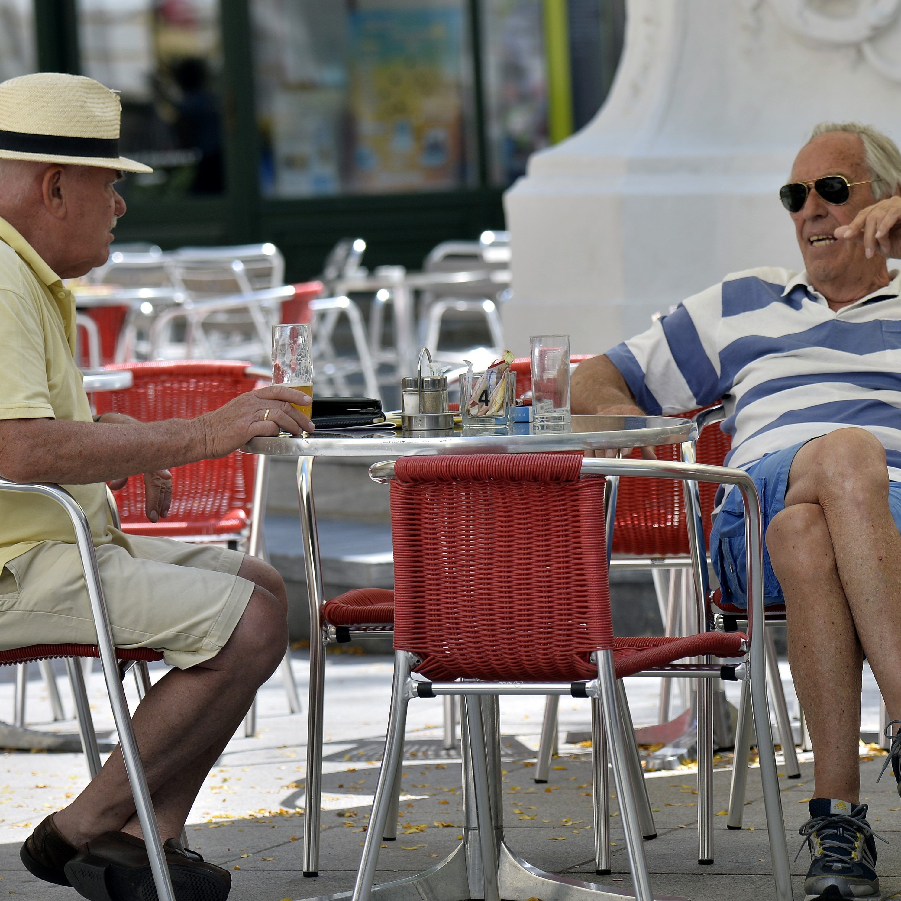 Folgt man dem Virologen Christian Drosten ist der Außenbereich als relativ sicher einzustufen.