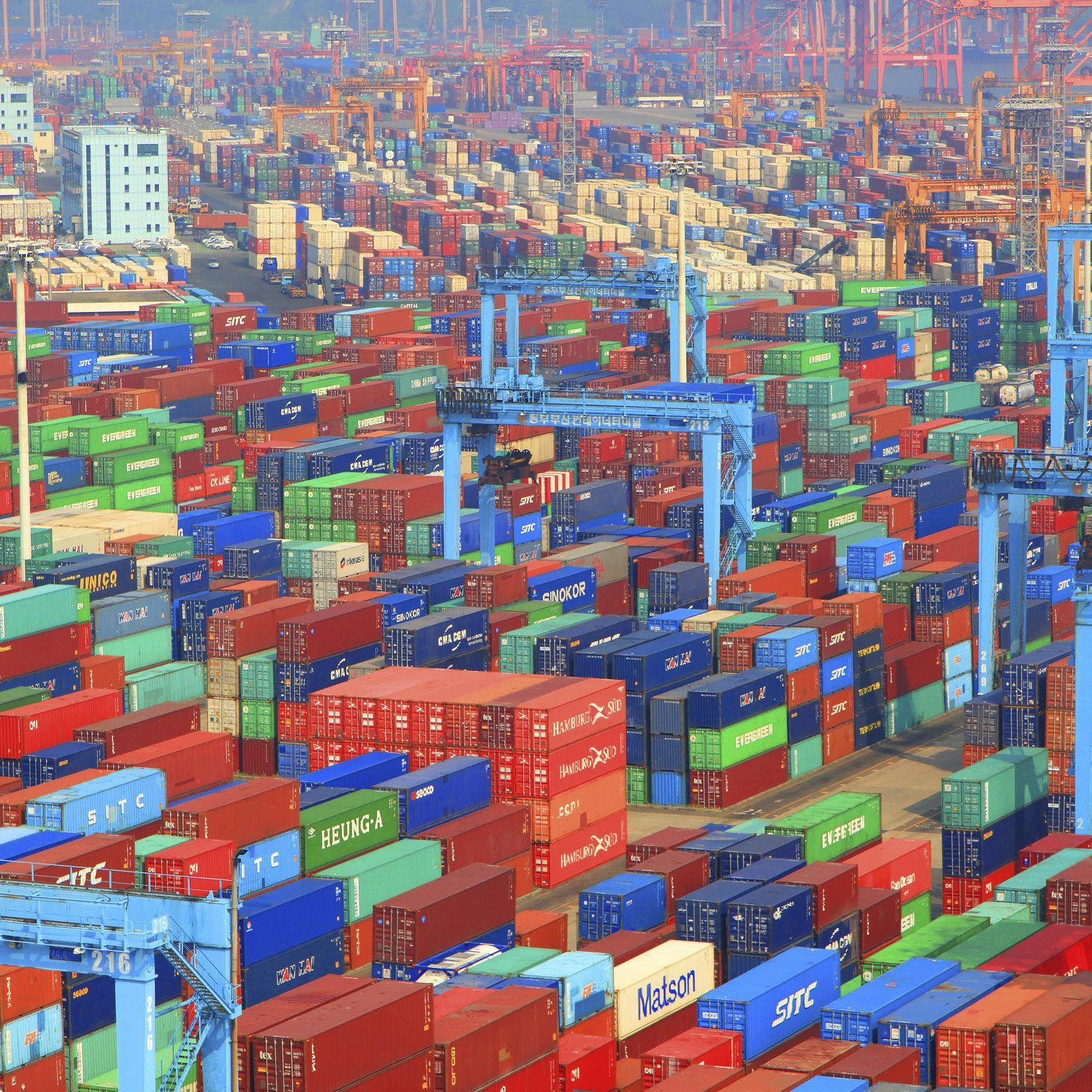 Südkorea hat mit Busan den sechstgrößten Containerhafen der Welt und damit einen bedeutenden Umschlagplatz für den internationalen Handel.