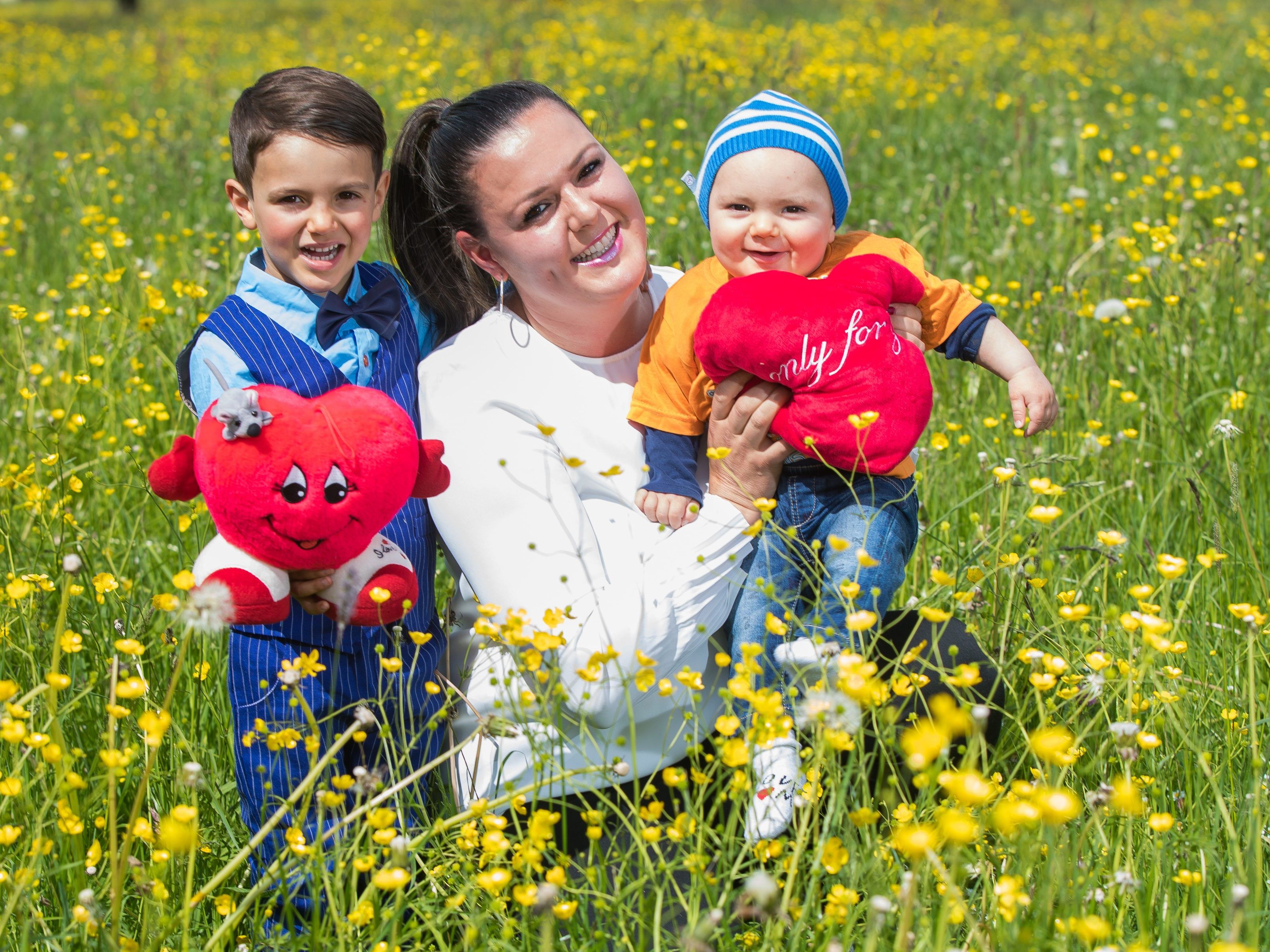 Christine aus Lauterach mit ihren Söhnen Julian und Niklas