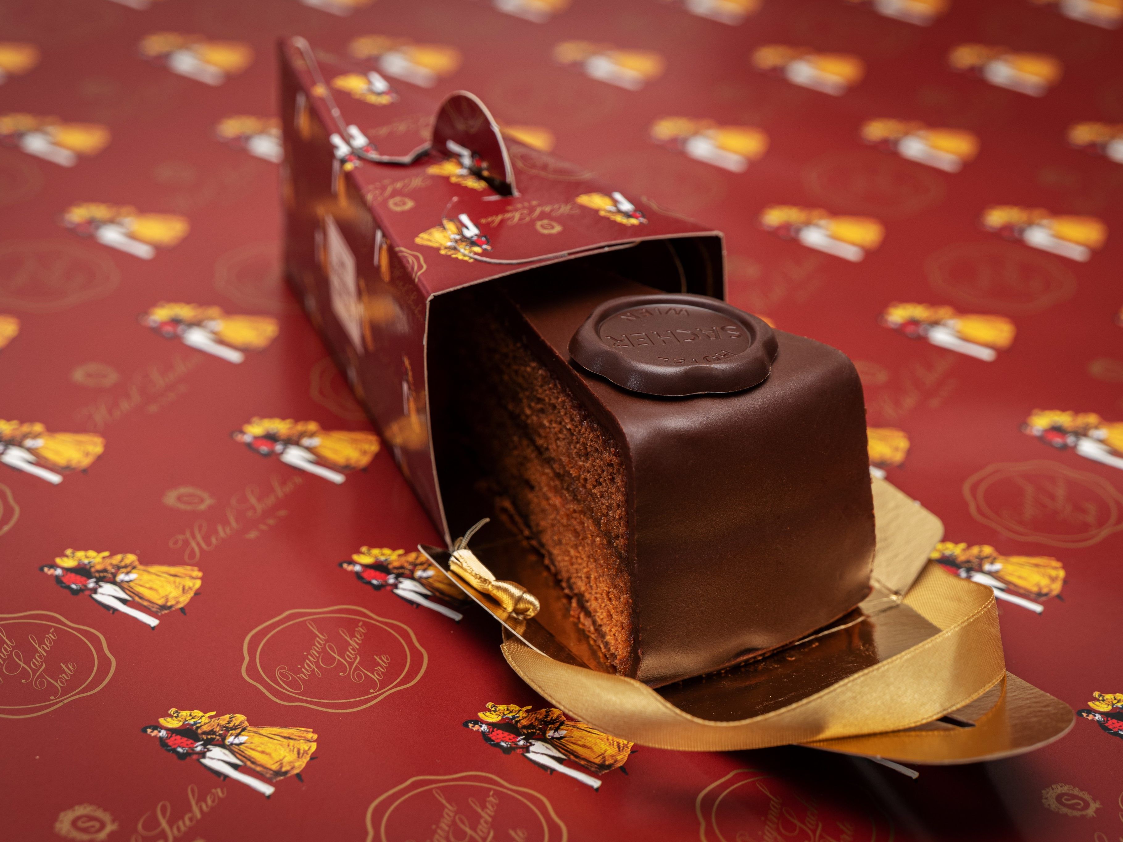 Die Original Sacher-Torte ist zurück - gerne auch "To Go"