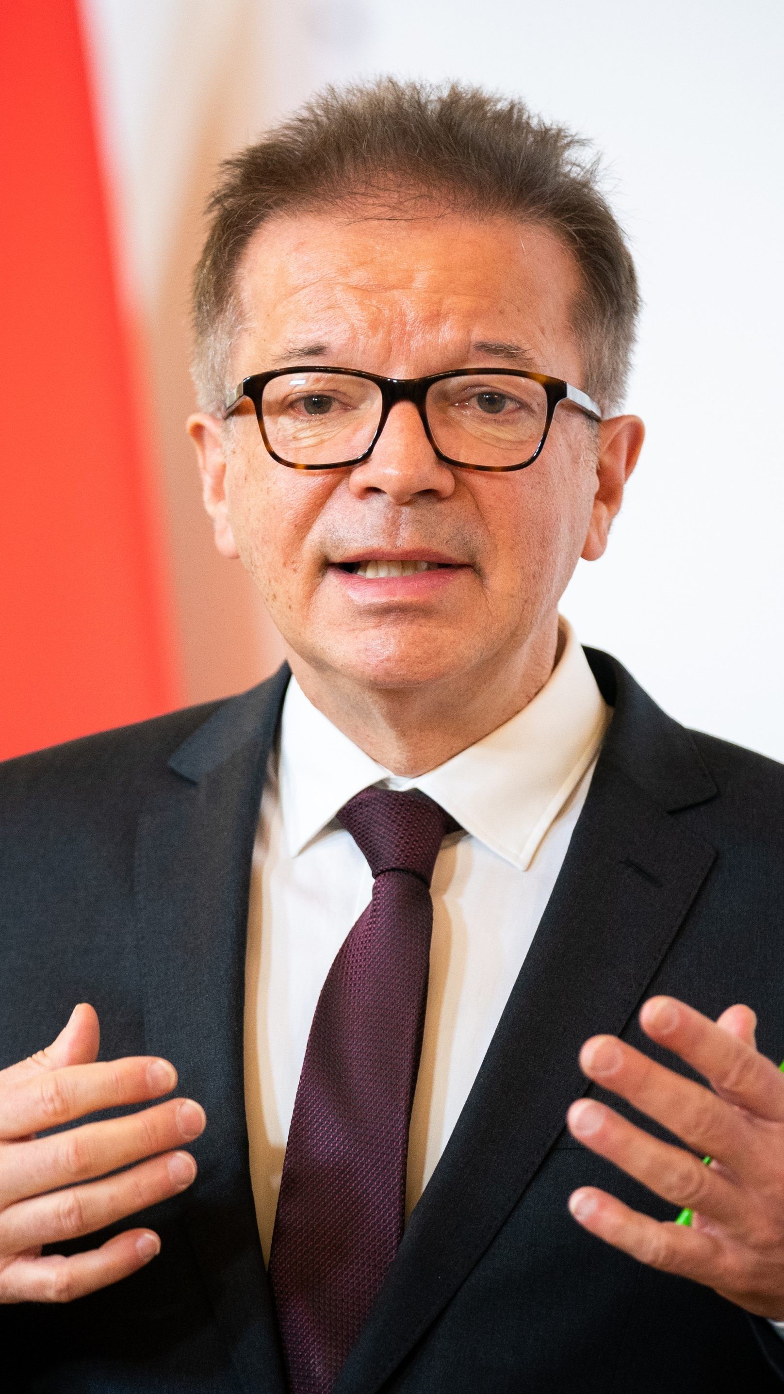 Antikörpertest zeigen, ob jemand das Virus bereits hatte