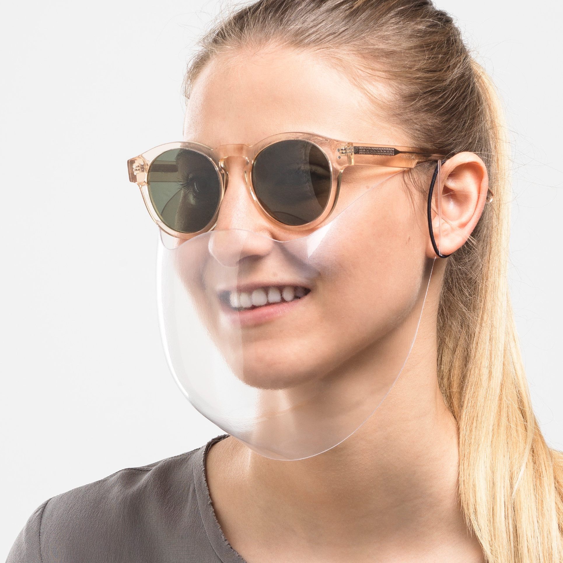 Mund und Nase bei Smile sind frei und dennoch bedeckt.