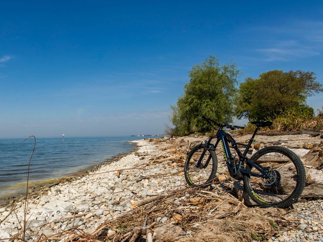 Montag und Dienstag durchhalten, ab Mittwoch gibt es wieder Grund sich über das Wetter zu freuen.