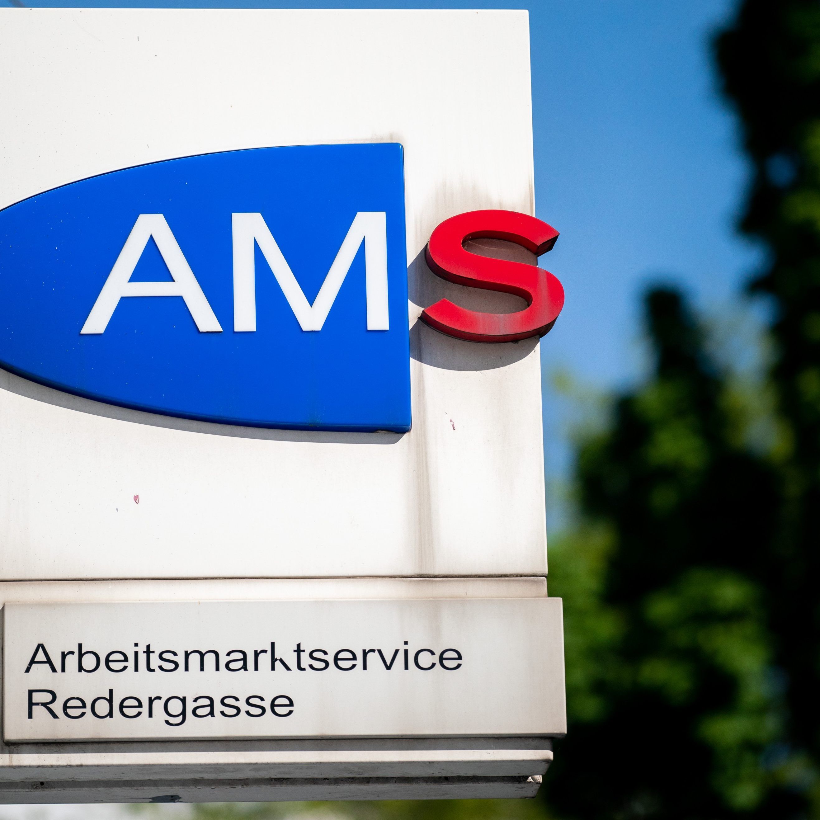 Das AMS verzeichnete mit 11. Mai über 1,8 Millionen Menschen ohne Job oder in Kurzarbeit.