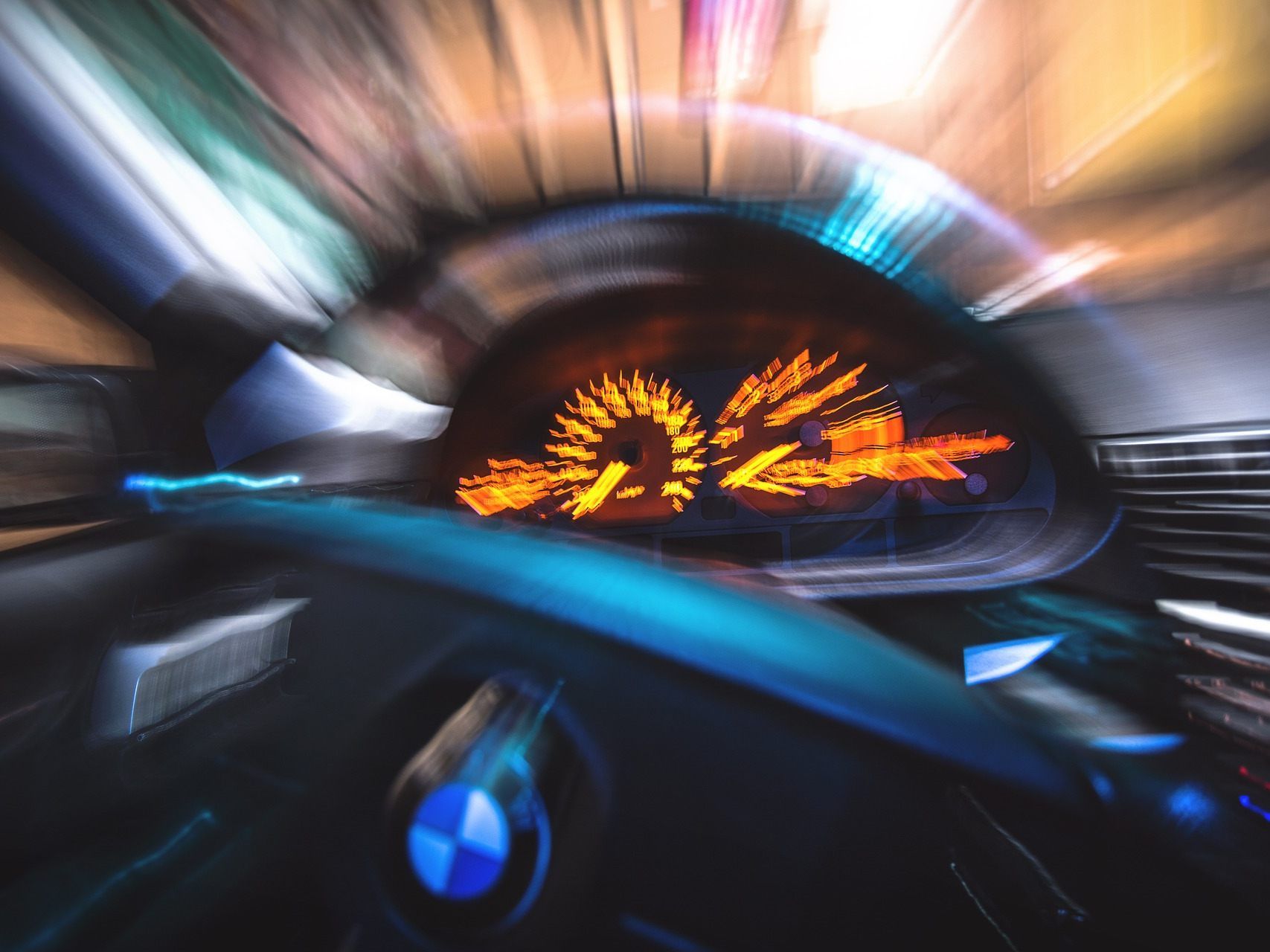 Den Rasern droht ein Führerscheinentzugsverfahren.