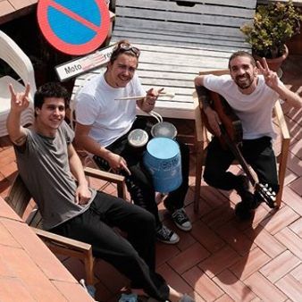 "Stay Homas": Durchbruch in Isolation.