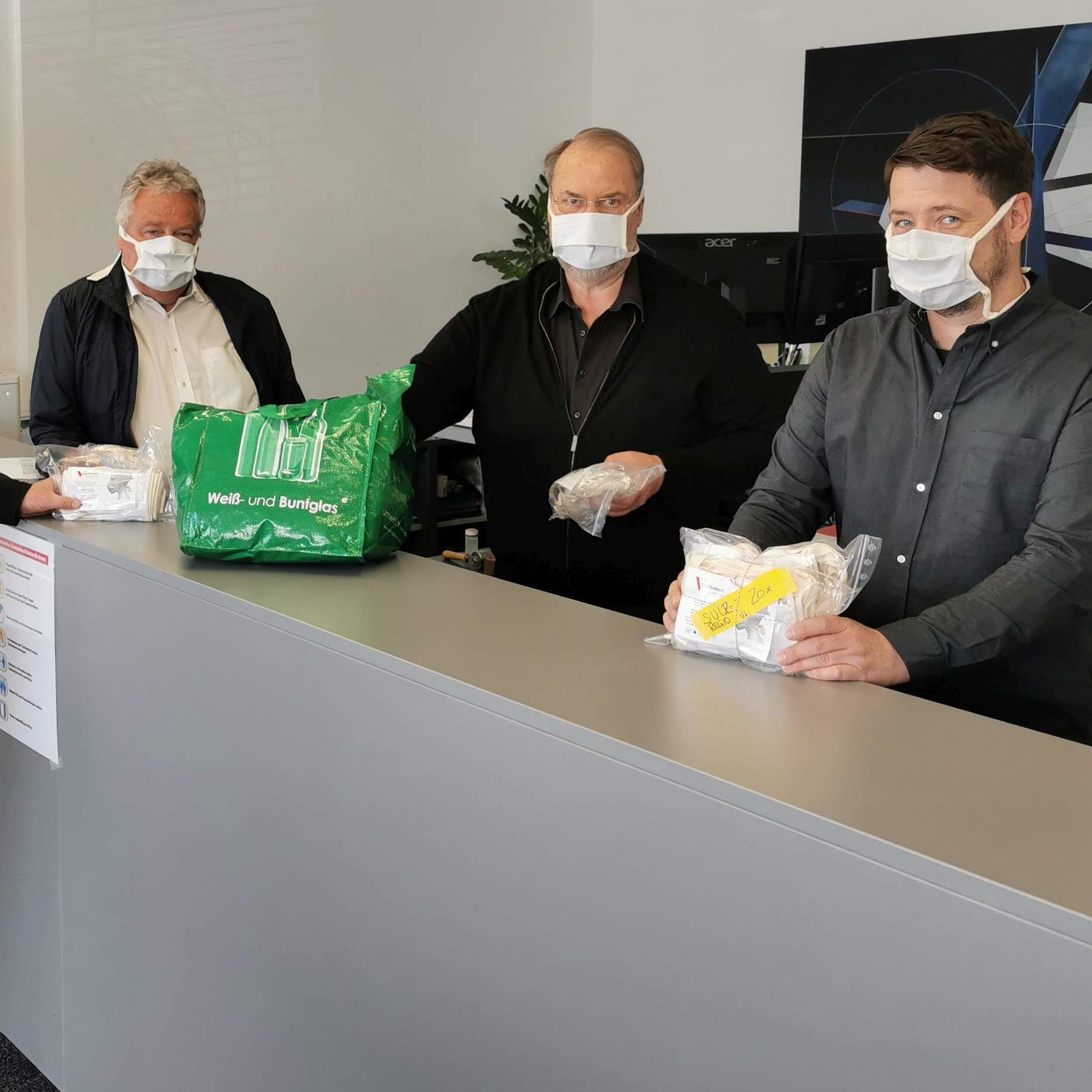 Am Donnerstag wurden die beim ÖBS bestellten Masken an die Regios zur weiteren Verteilung übergeben.