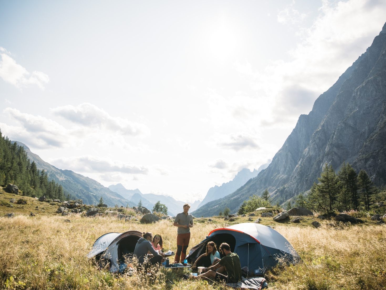 Die meisten Österreicher genießen im Sommer die Heimat.