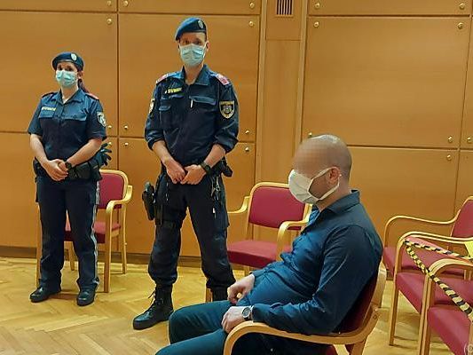 Der Afghane leidet an einem "religiösen Wahn" Der Afghane leidet an einem "religiösen Wahn"