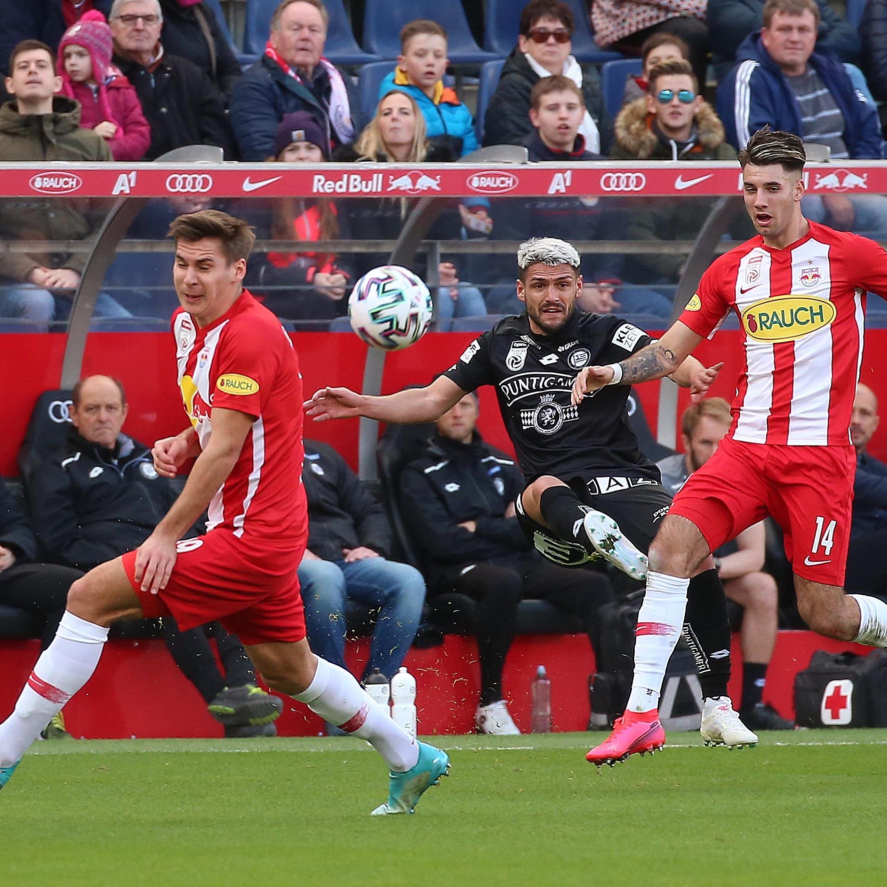 LIVE-Ticker zum Spiel Sturm Graz gegen Red Bull Salzburg ab 20.30 Uhr.