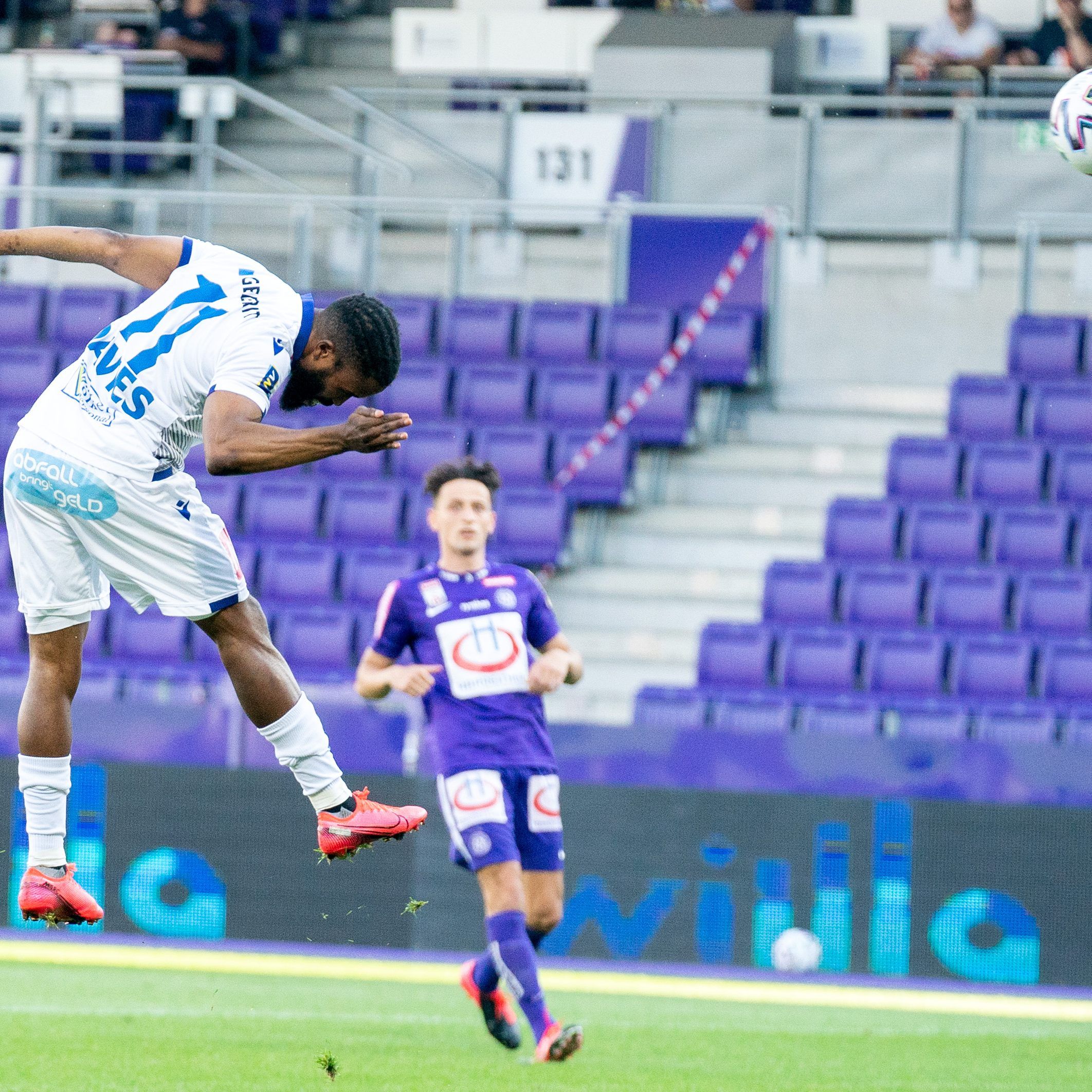 St. Pölten gewann mit 5:2 gegen die Wiener Austria.