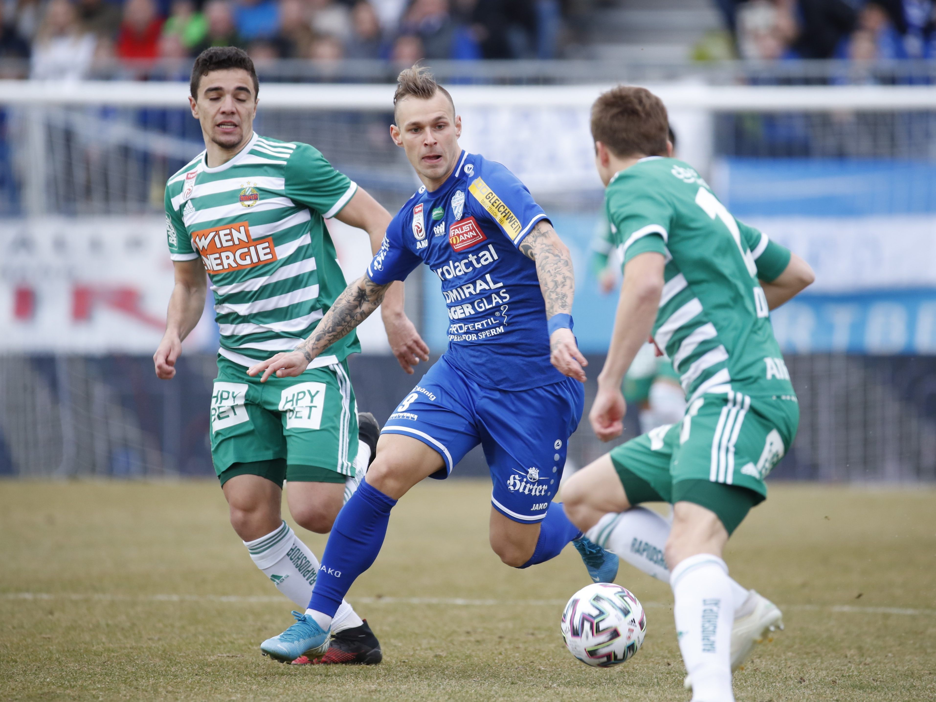 Hier sehen Sie das Match zwischen TSV Hartberg und Rapid Wien live. Hier sehen Sie das Match zwischen TSV Hartberg und Rapid Wien live.