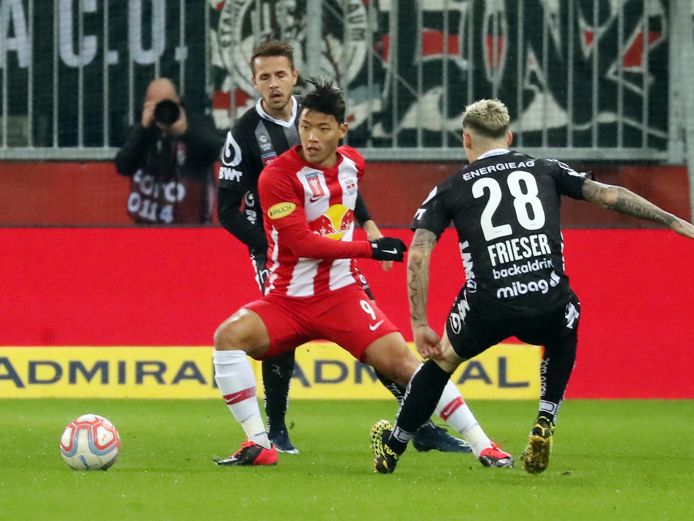 LIVE-Ticker zum Spiel RB Salzburg gegen LASK ab 19.30 Uhr. LIVE-Ticker zum Spiel RB Salzburg gegen LASK ab 19.30 Uhr.